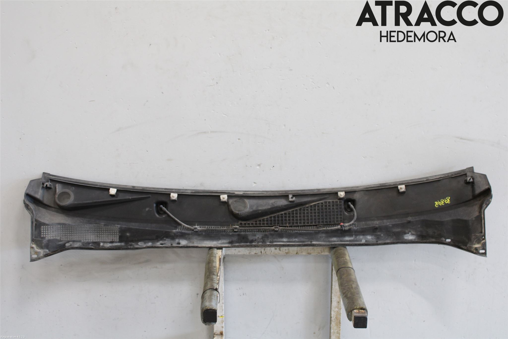 Nissan NAVARA 05-16 Torpedplåt-Torpedplast