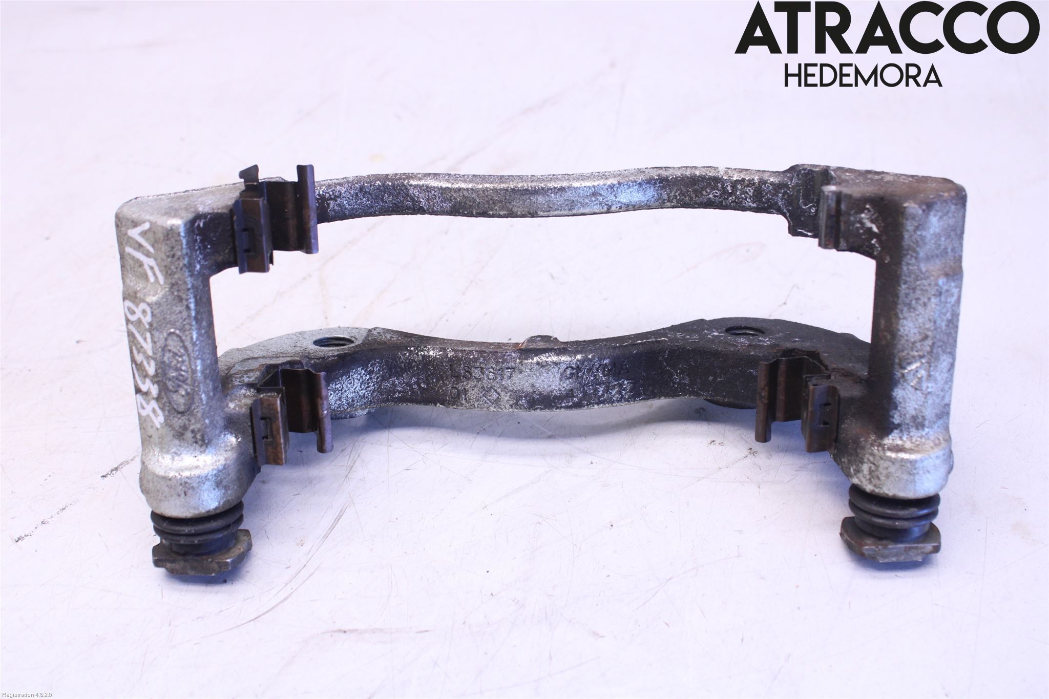 Ford E-TRANSIT SKÅP/BUSS 22- Bromsokshållare