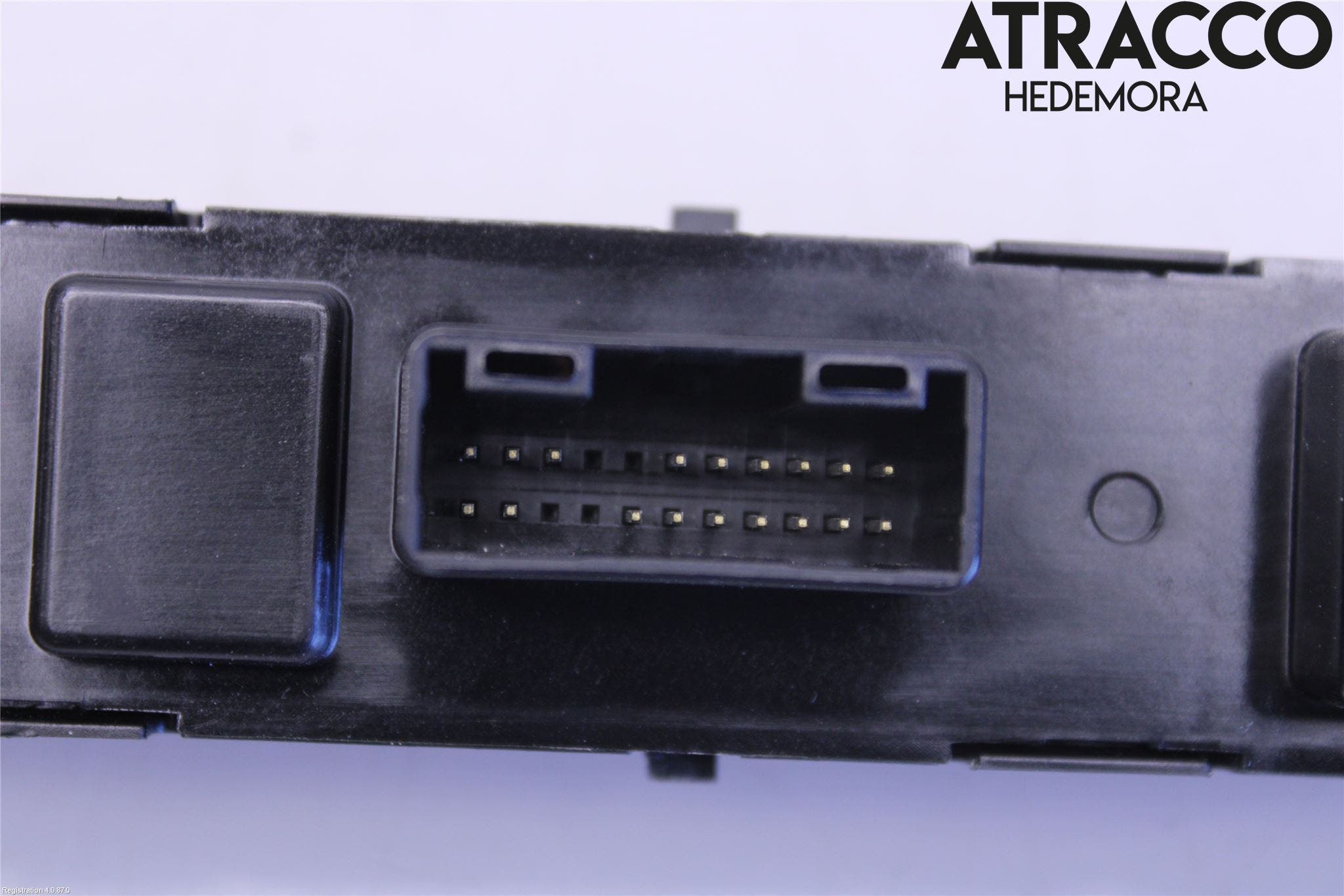 Mitsubishi OUTLANDER 13-21 Strömställare Multifunktion