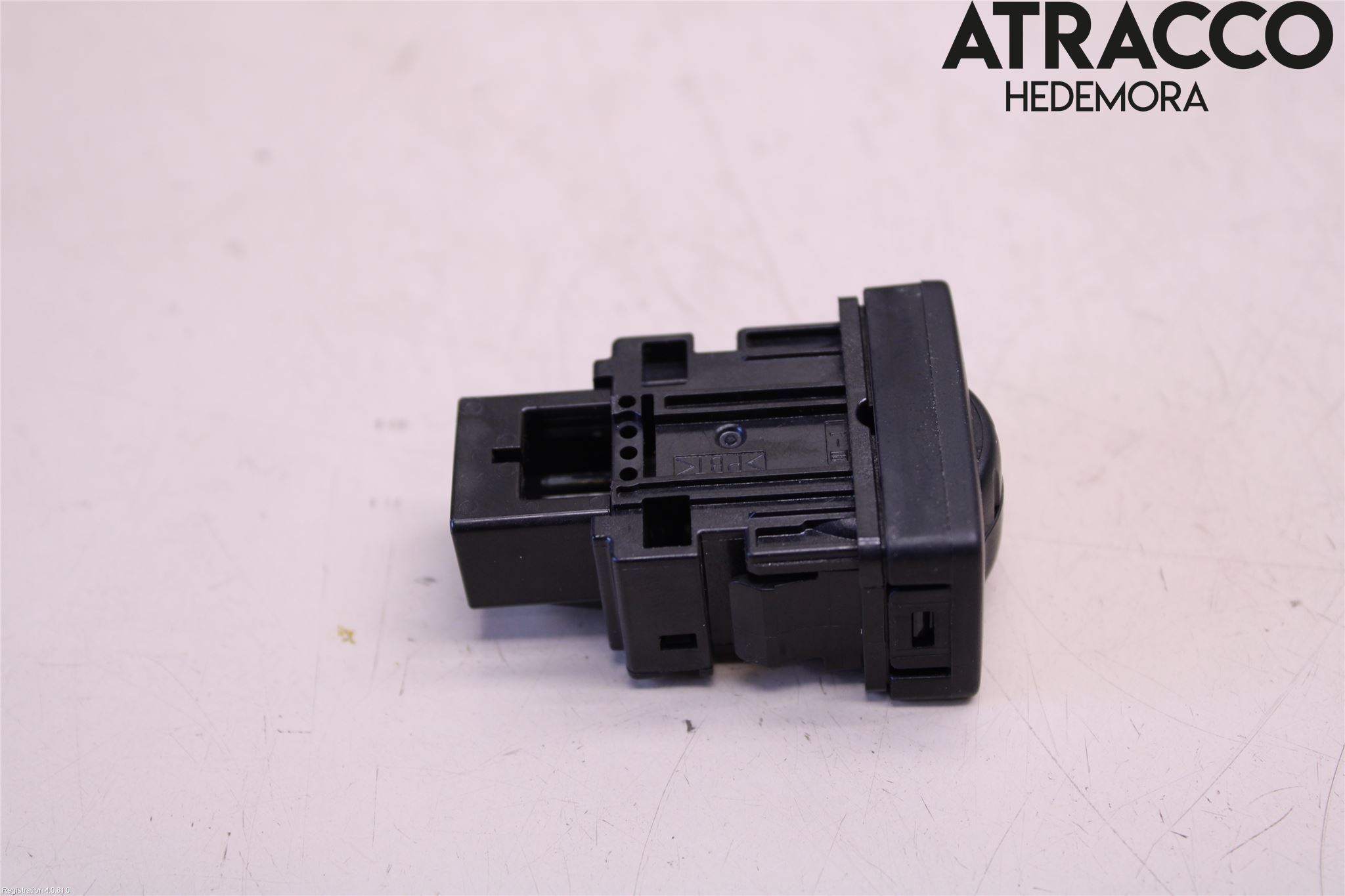 Toyota RAV4 13-18 Strömställare Nivåreglering