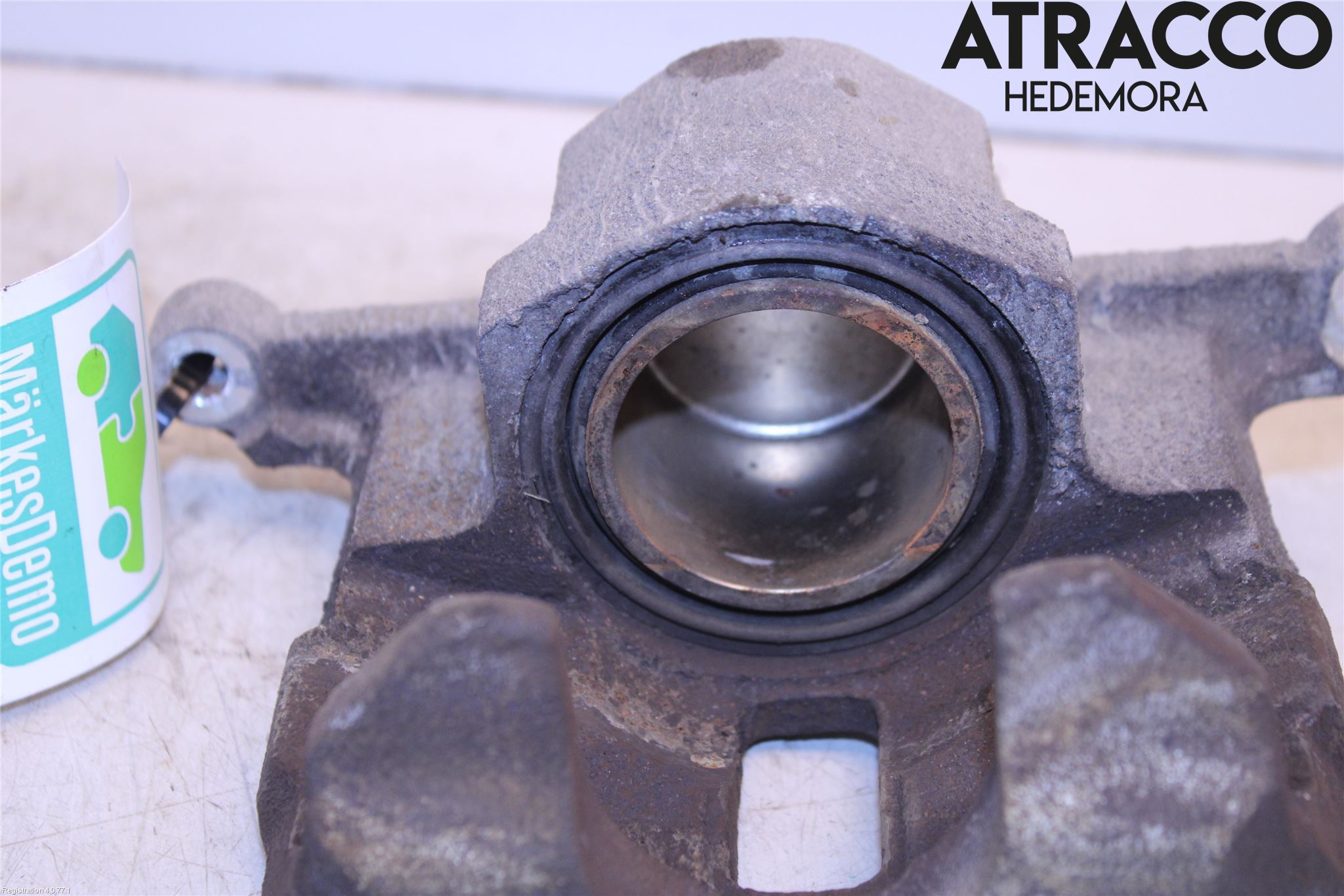 Suzuki VITARA 15- Bromsok Fram Höger