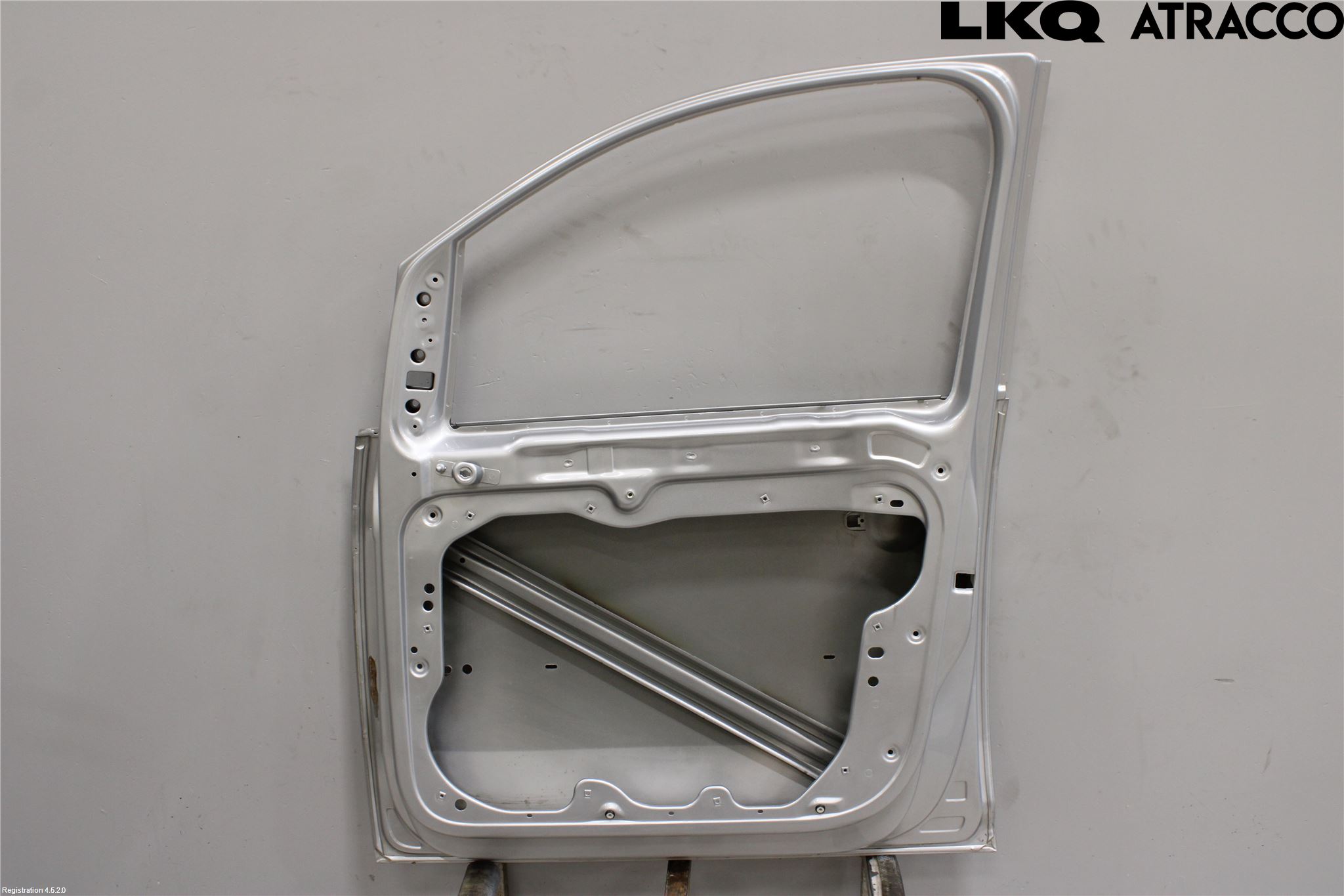 Volkswagen VW CADDY 11-15 Dörr Fram Höger