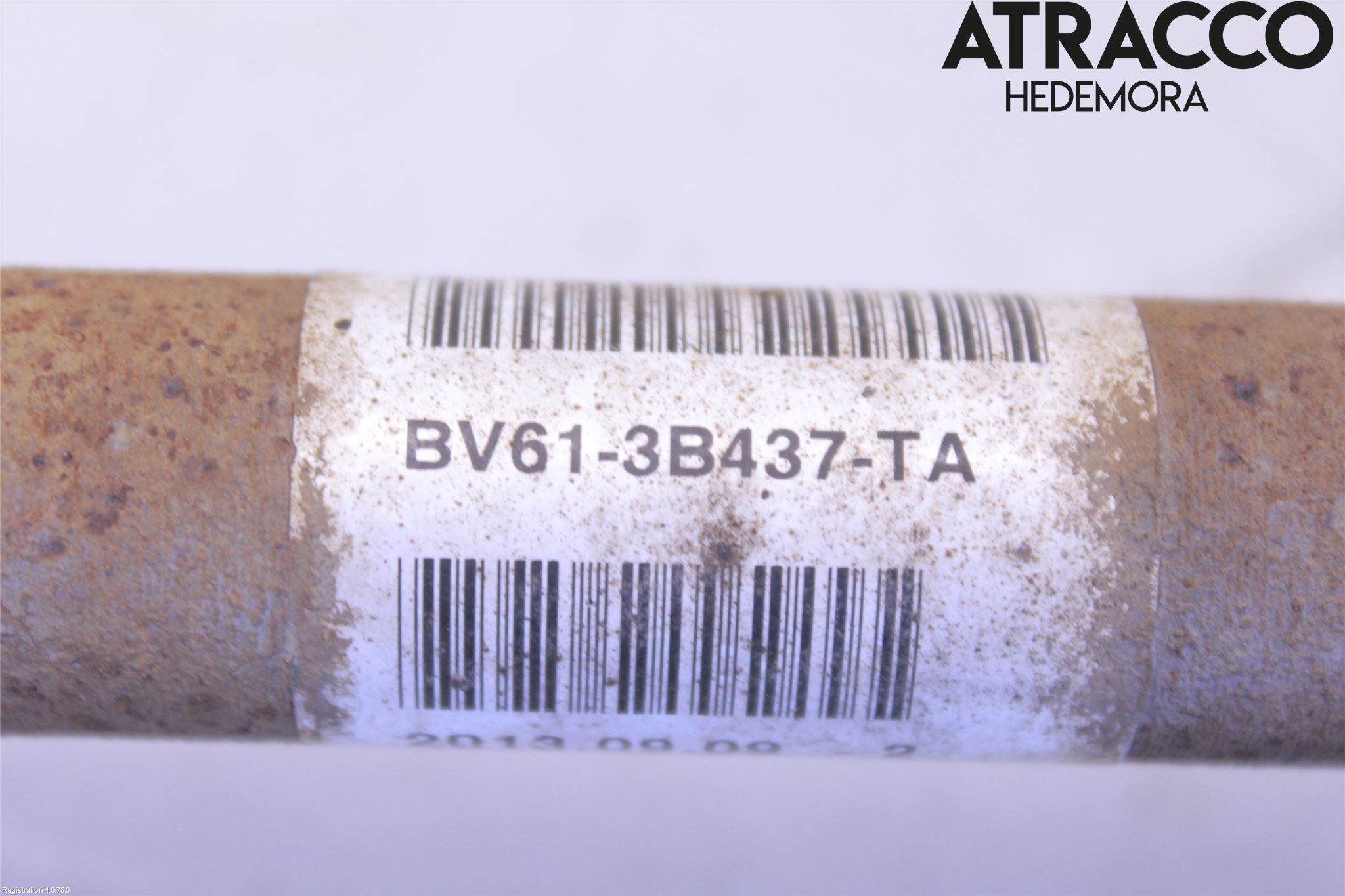 Ford FOCUS 11-14 Drivaxel Fram Vänster