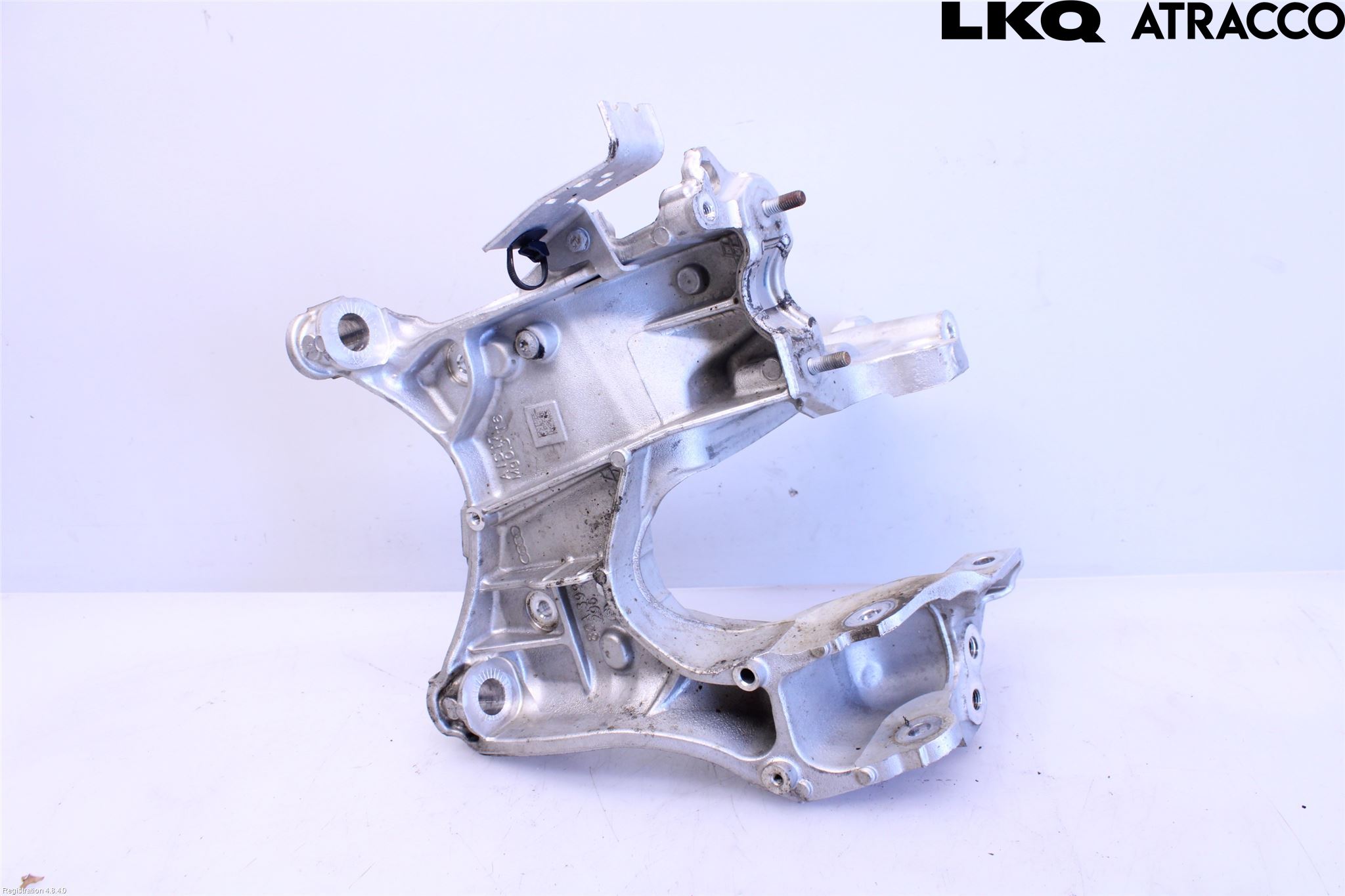 Audi A6 F2/C8 19- Framvagnsbalk