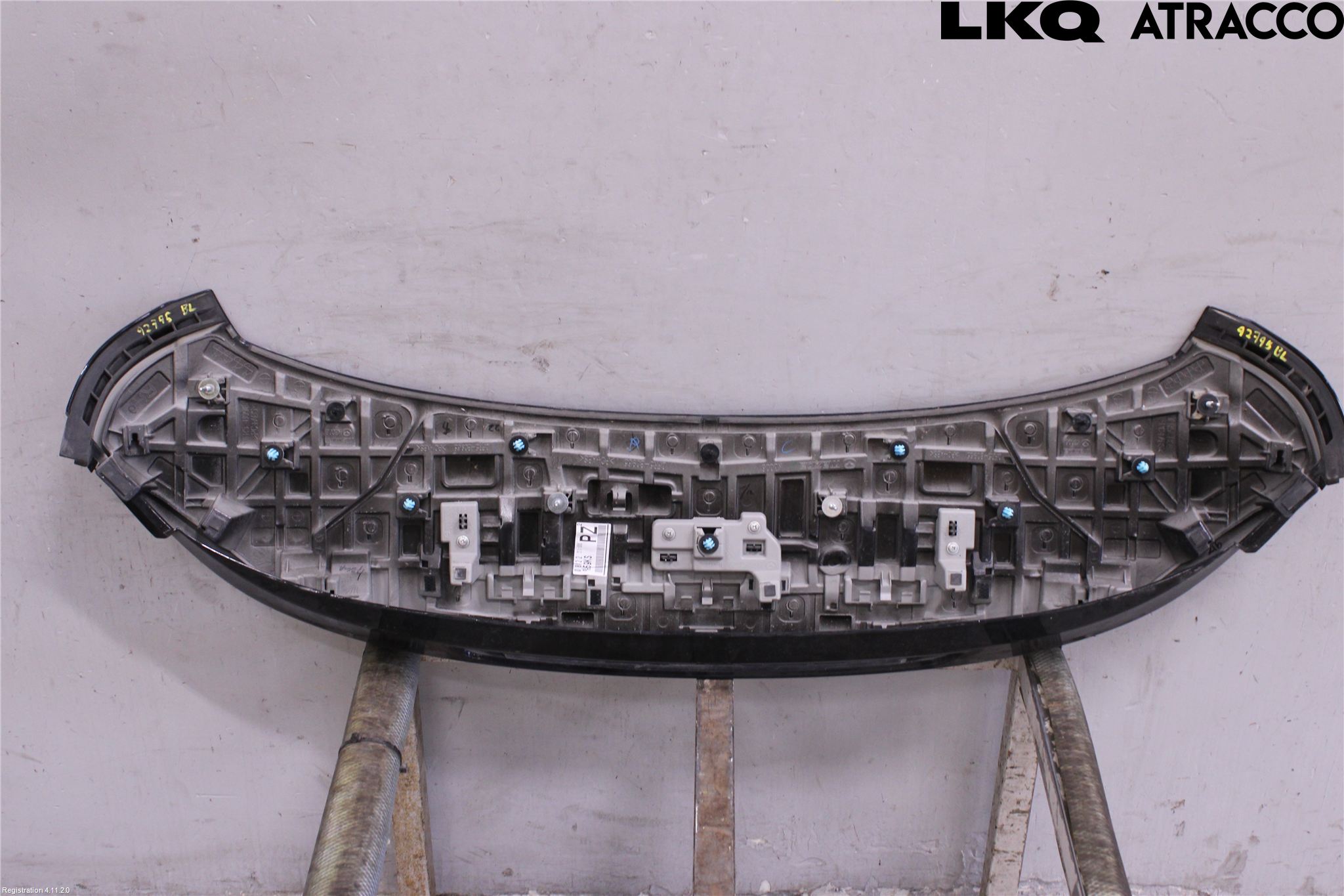 Mazda CX-30 20- Spoiler Baklucka