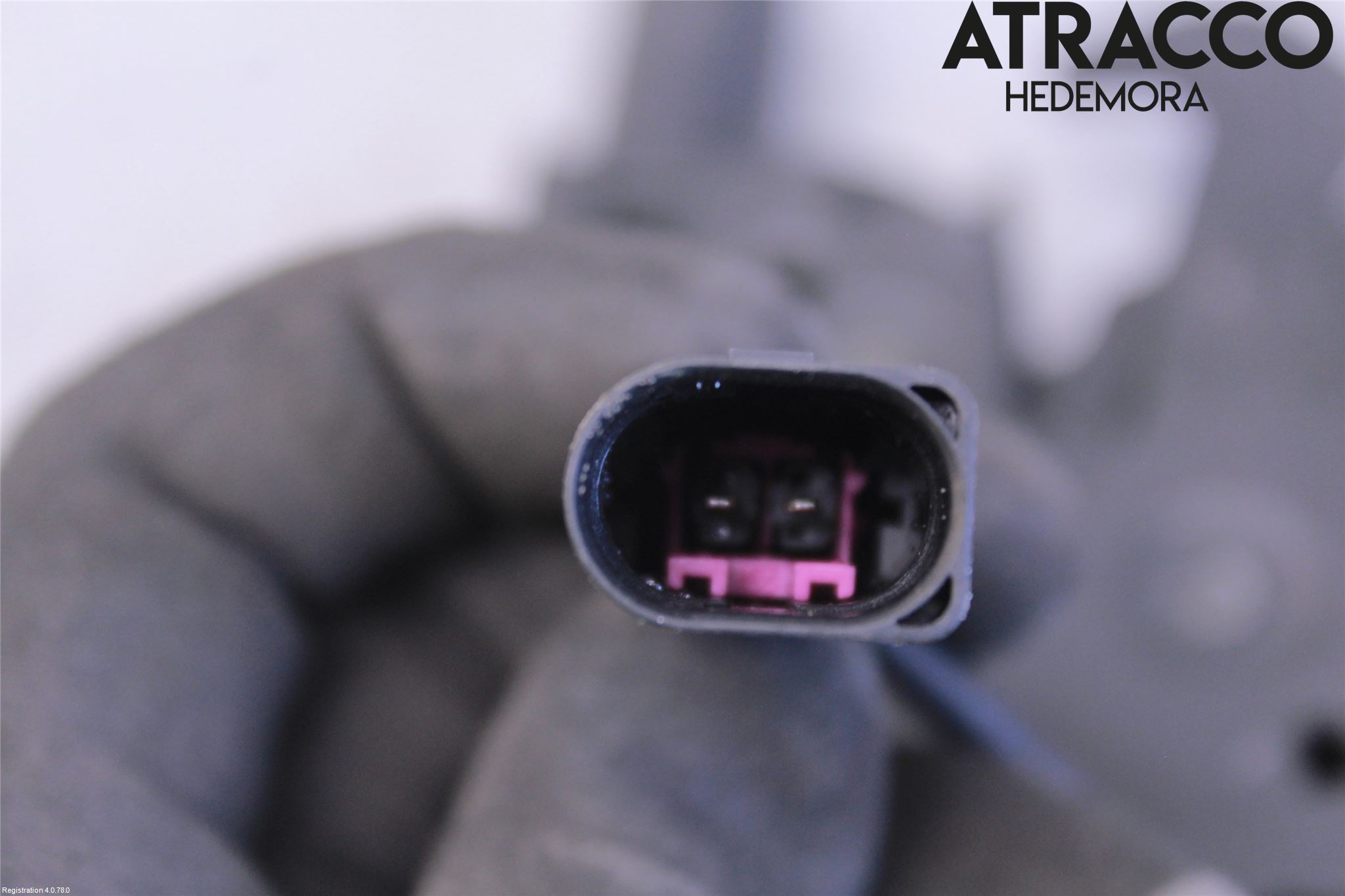 Skoda SUPERB 16-24 Huvlås