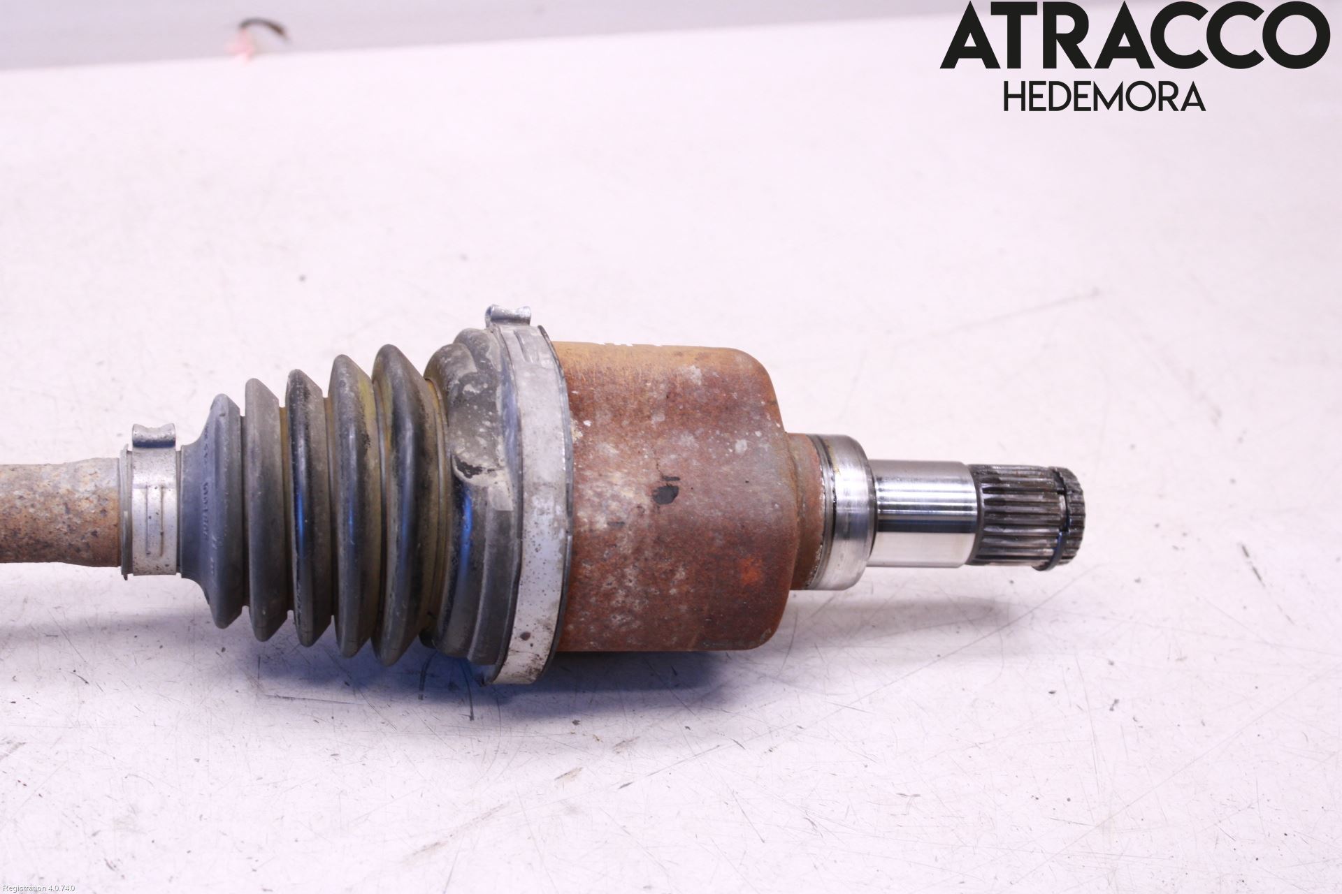 Ford FOCUS 11-14 Drivaxel Fram Vänster