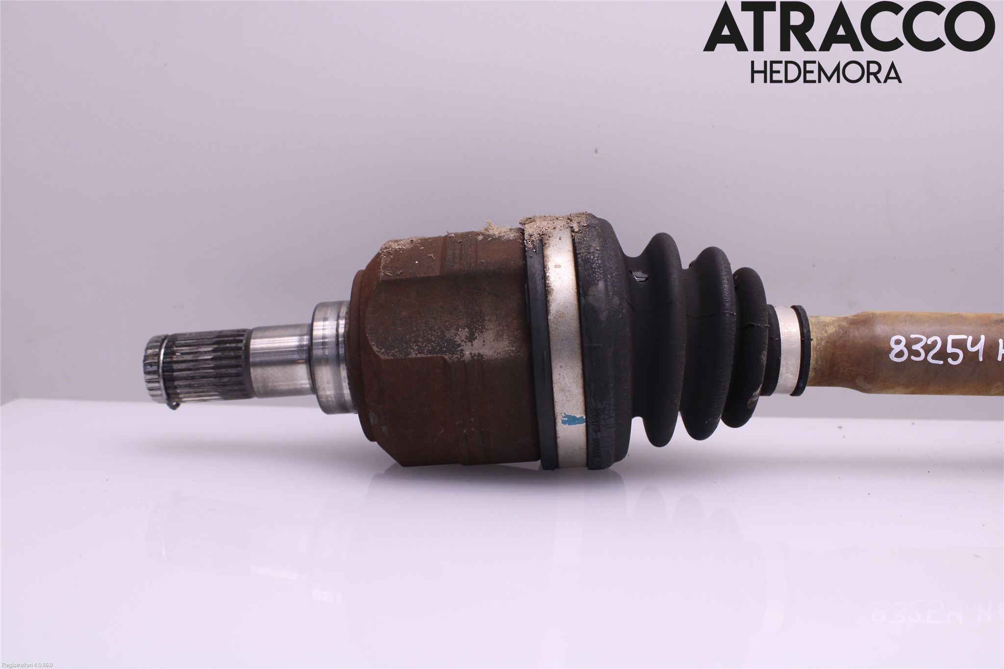 Kia SPORTAGE (SL) 11-15 Drivaxel Fram Höger
