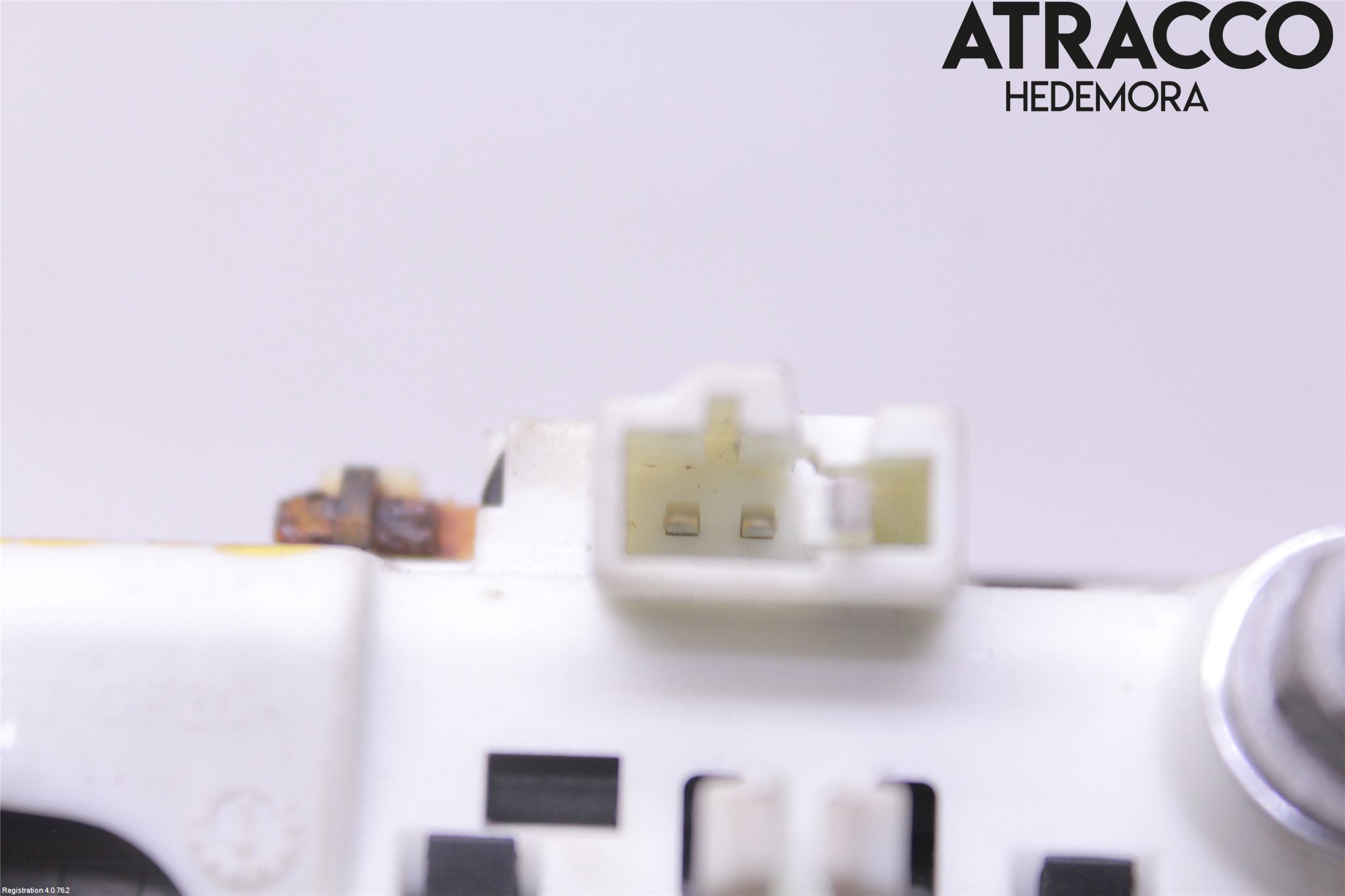 Audi A4 ALLROAD 09-16 Bakluckehandtag