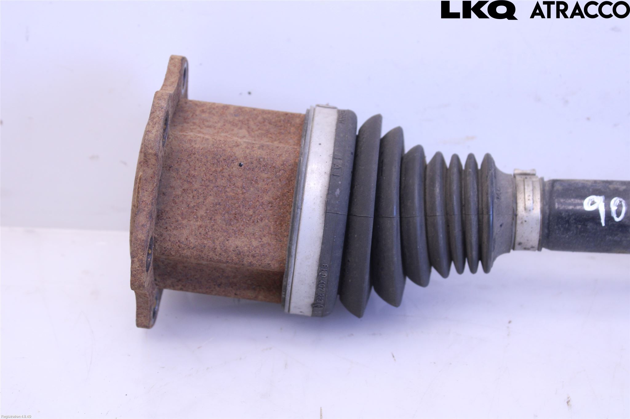 Audi A4 12-15 Drivaxel Fram Höger