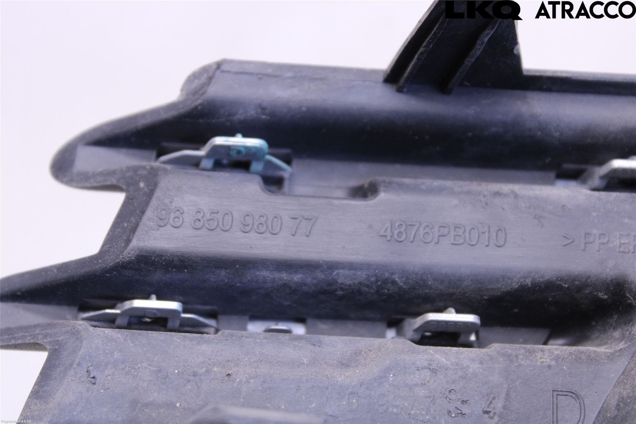 Peugeot 3008 09-16 Dimljussarg Fram