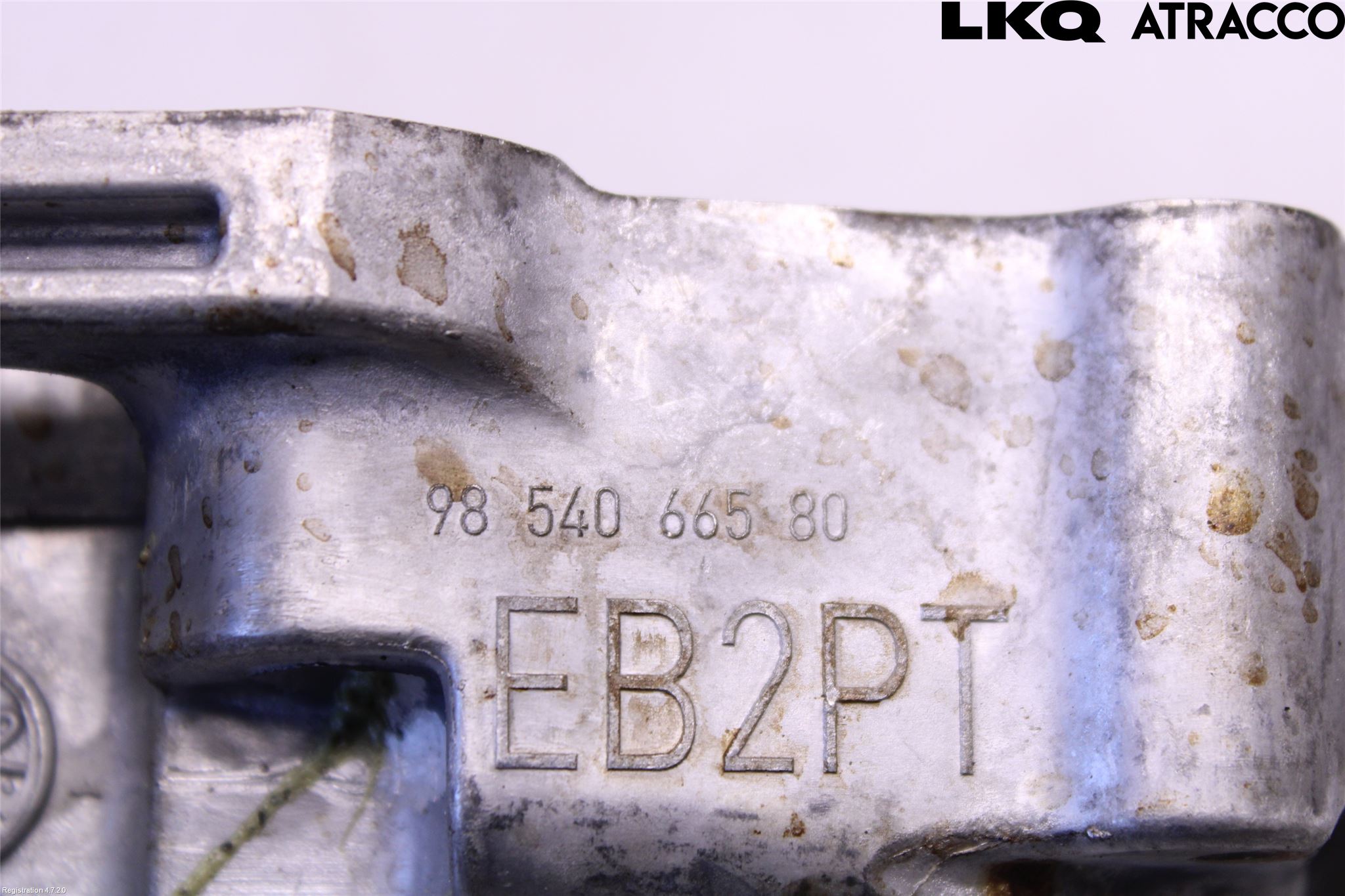 Peugeot 3008 17-24 Motorfäste