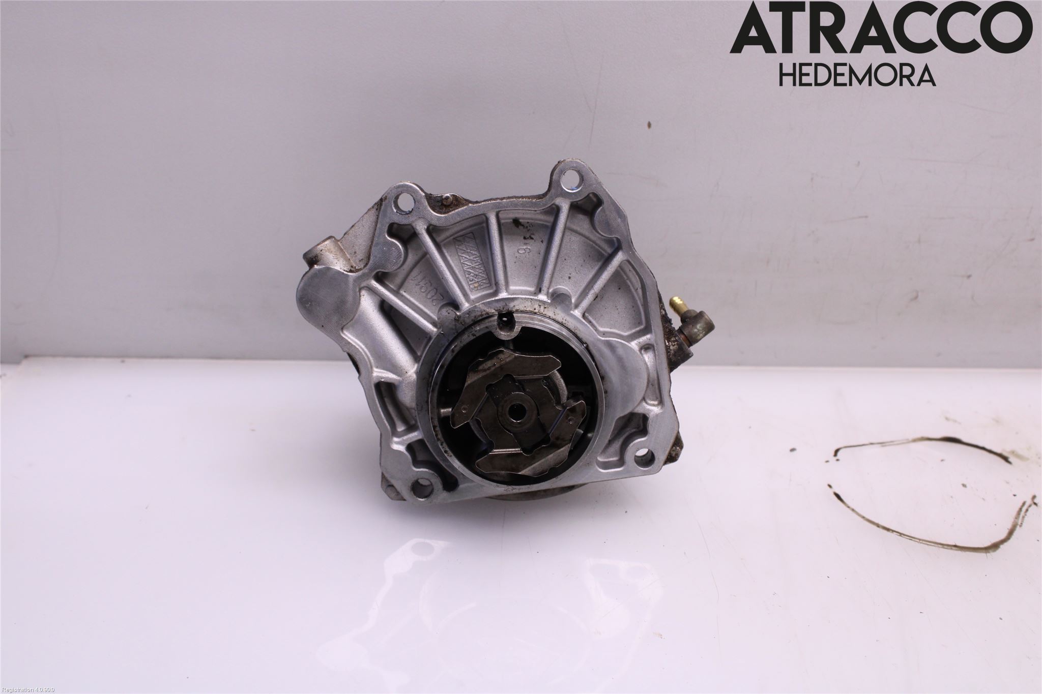 Opel INSIGNIA 09-16 Vakuumpump