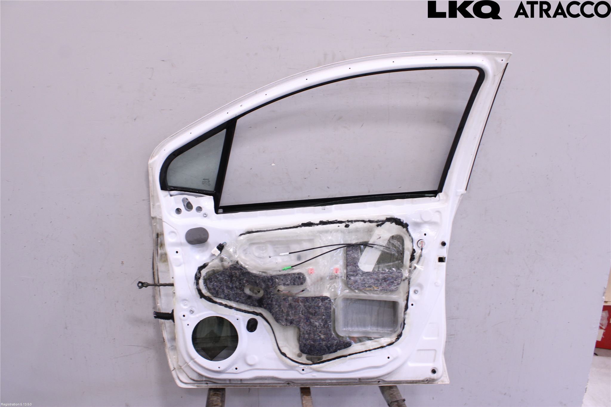 Toyota YARIS XP130 15-20 Dörr Fram Höger