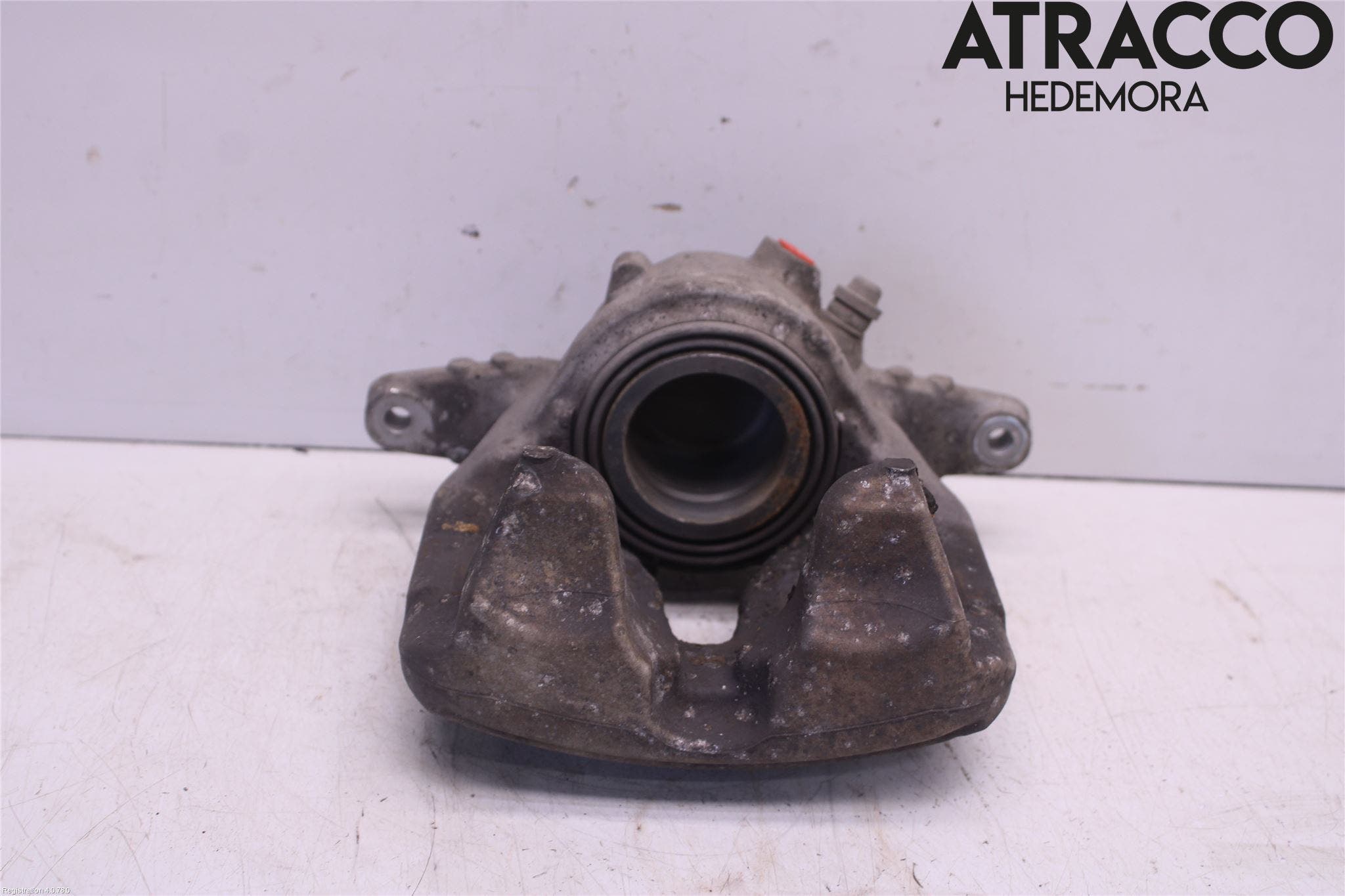 Mercedes-Benz MB C-KLASS (W205) 14-21 Bromsok Fram Vänster