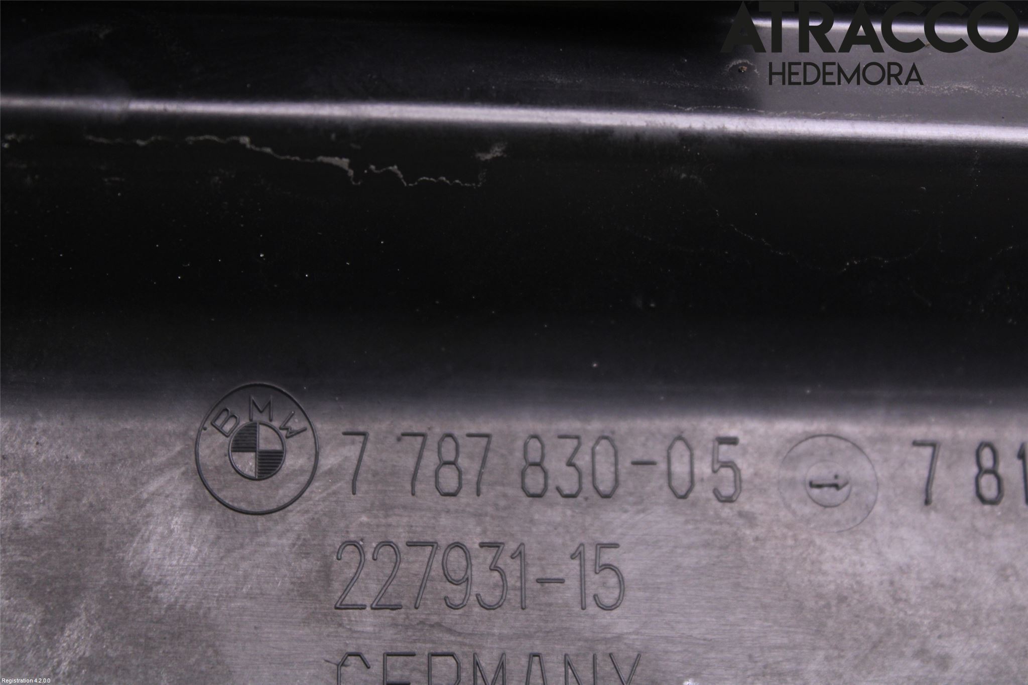 BMW 5 E60/61 Sed/Tou 02-10 Kylarfäste-Ram-Balk