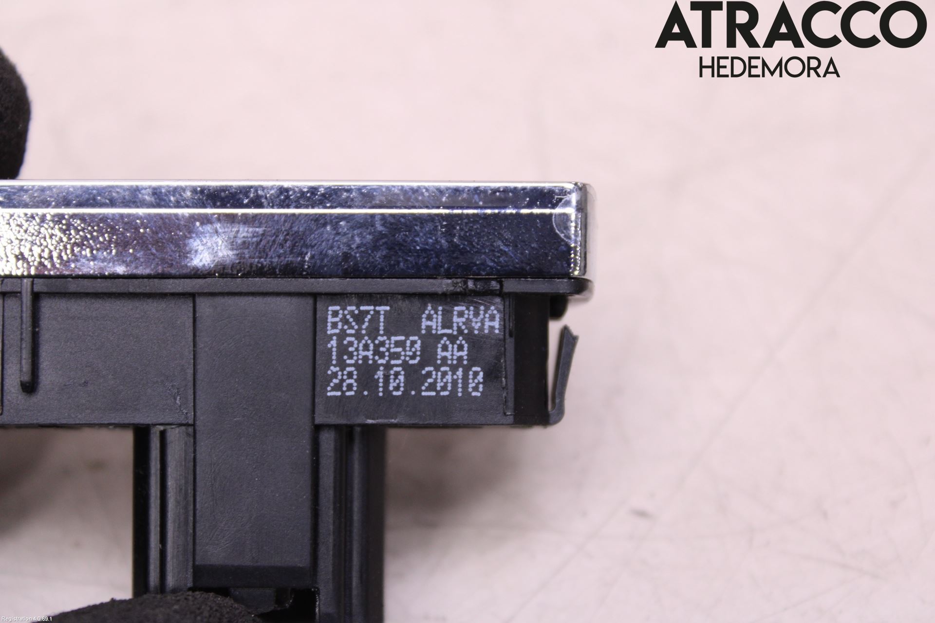 Ford MONDEO 07-15 Strömställare Varnings