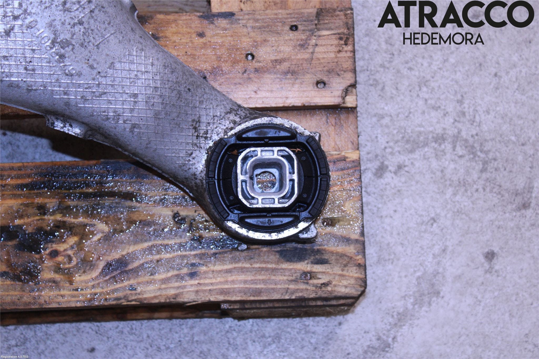 BMW 5 F10/F11/F18 09-17 Bakaxelbalk