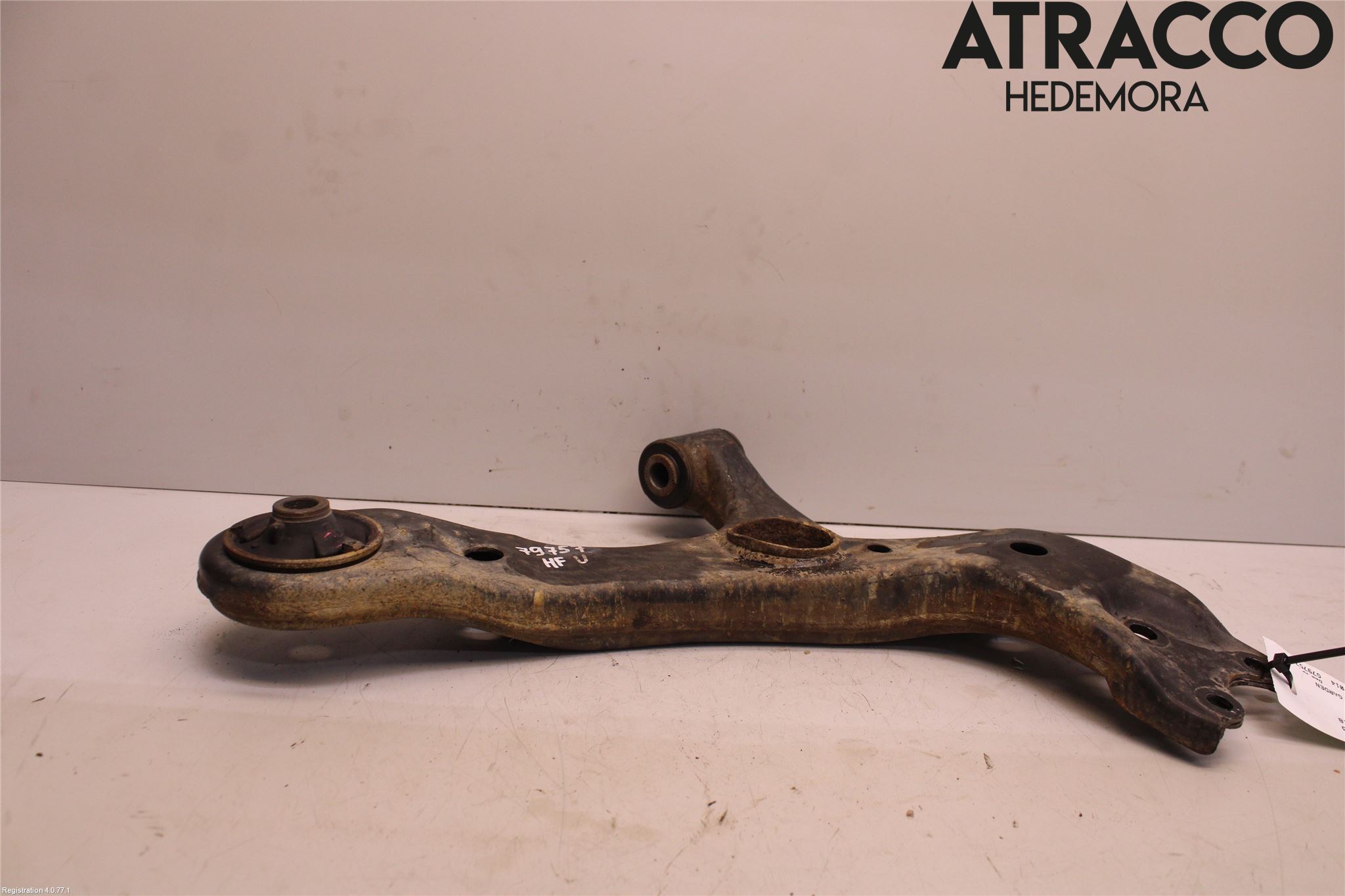 Toyota AVENSIS 16-18 Bärarm Fram Undre Hö