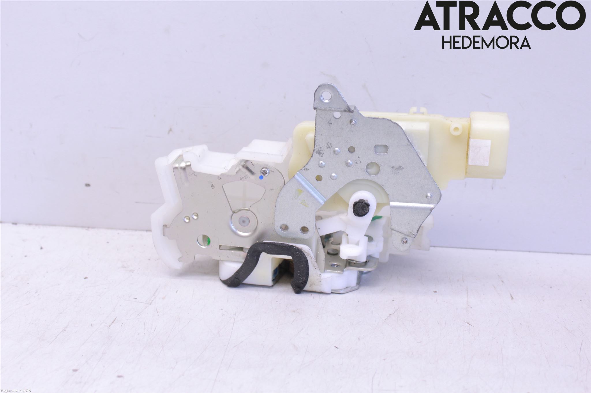 Isuzu D-MAX Låskista-Dörrlås