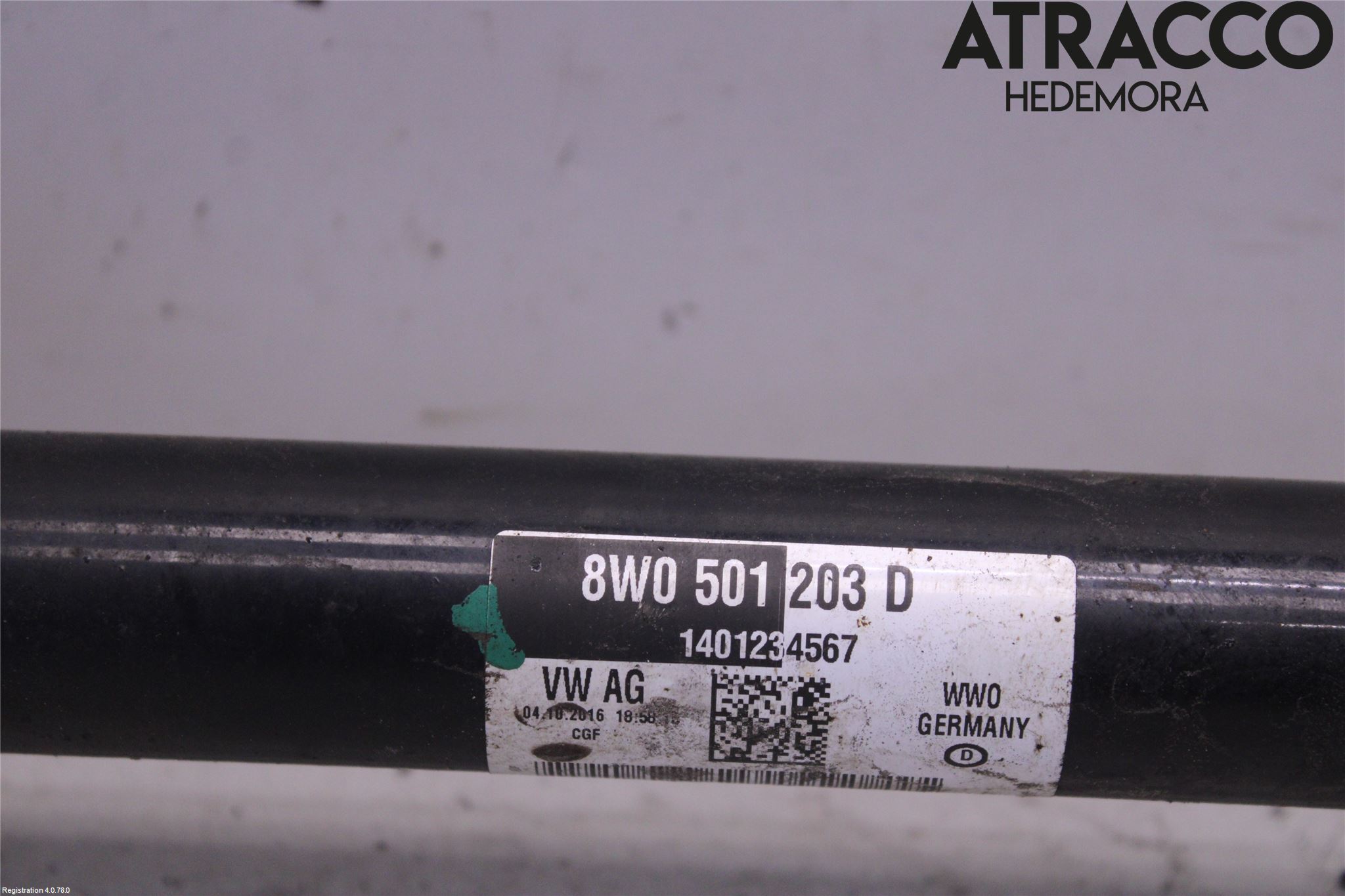 Audi A4/S4 B9 16-19 Drivaxel Bak Höger