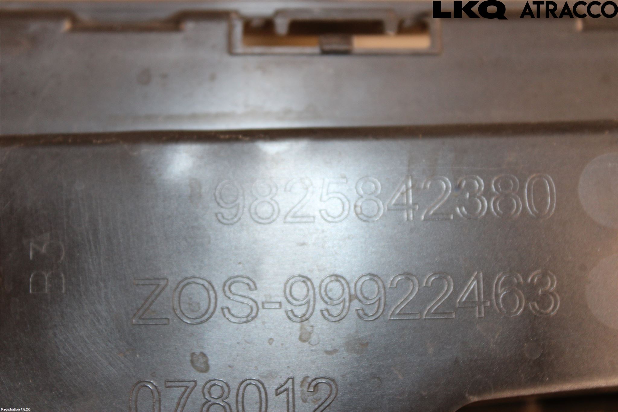 Peugeot 2008/E-2008 20- Stötfångare Deformelement Bak