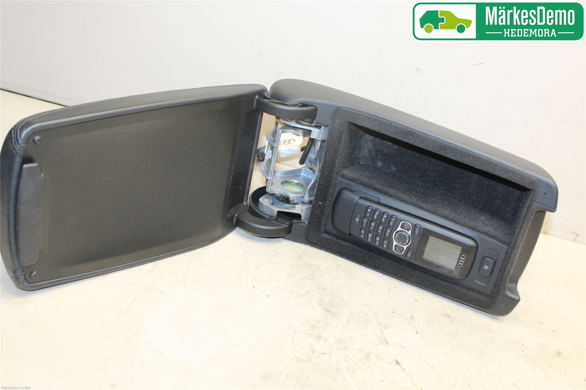 Audi A6/S6     05-11 Inredning Armstöd