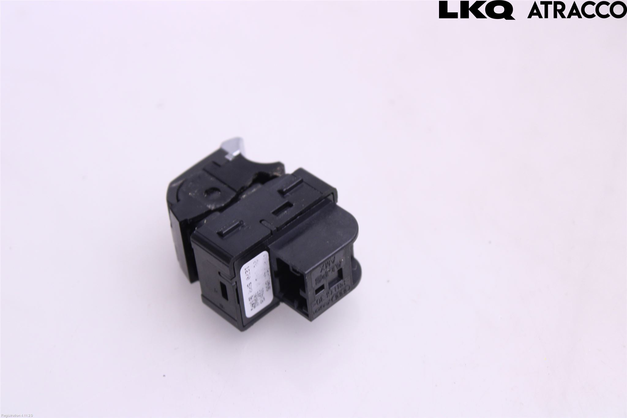 Audi A4/S4 B9 20- Strömställare Elhiss