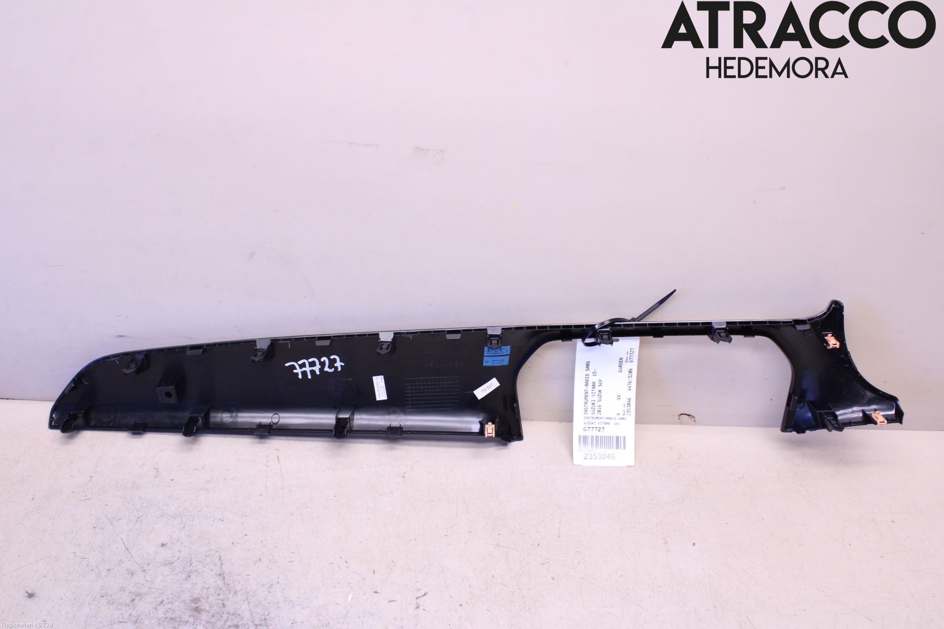 Suzuki VITARA 15- Instrumentbräda Inlägg-Dekorlist