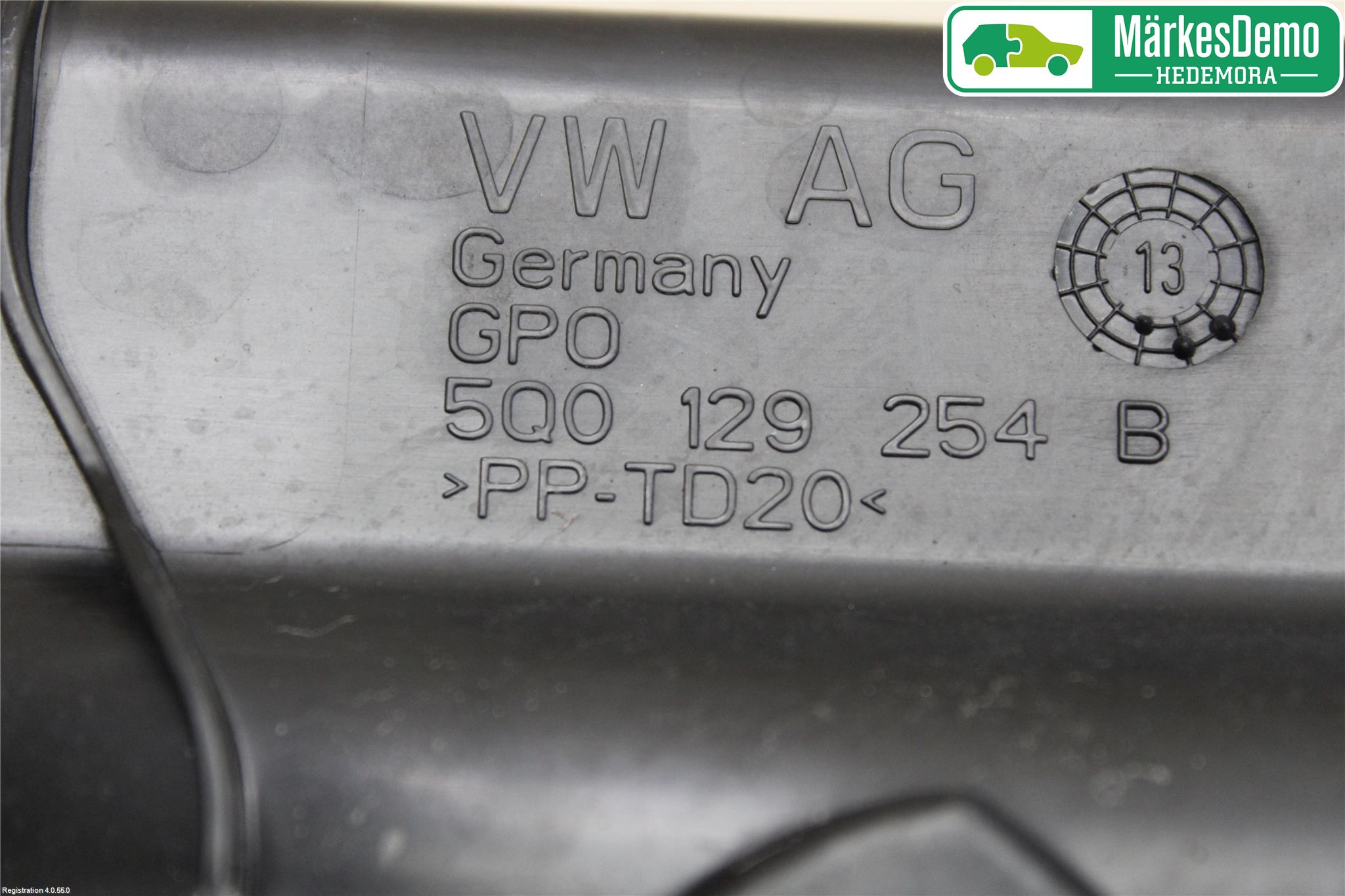 Volkswagen VW GOLF / E-GOLF VII 13-20 Deflektor Plåt-Plast Kylning