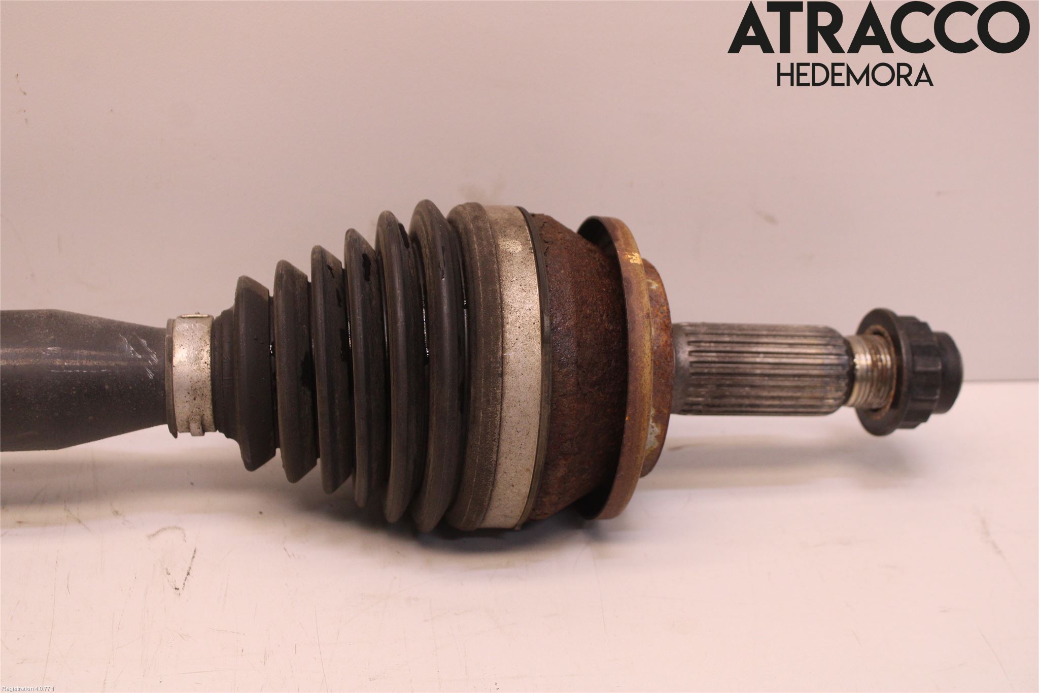 Toyota AVENSIS 16-18 Drivaxel Fram Höger