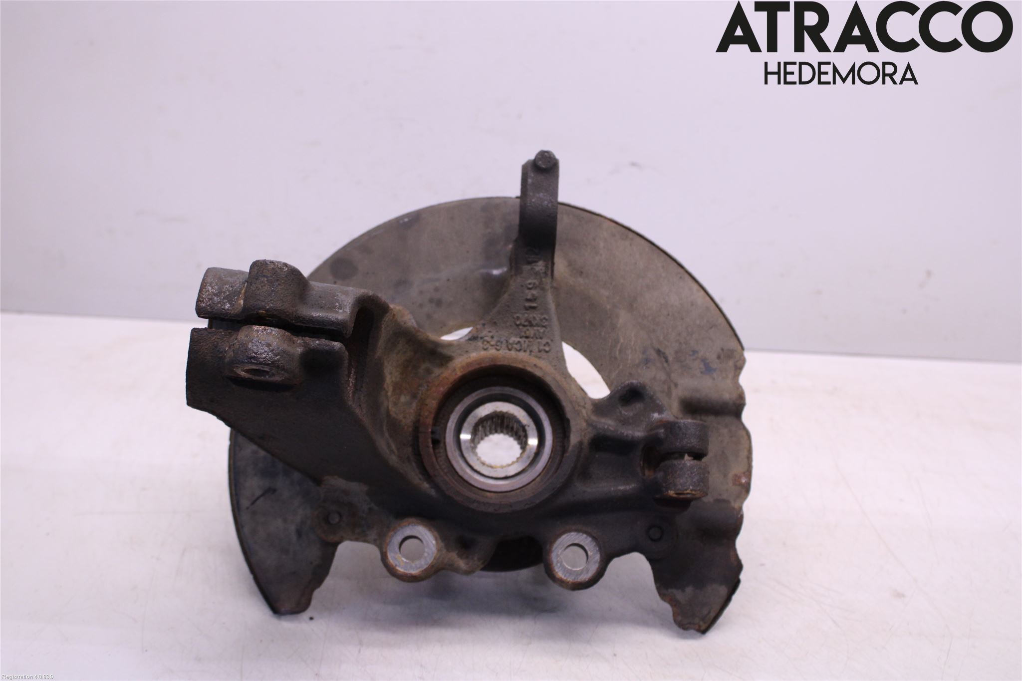 Ford FOCUS 11-14 Styrspindel Lagerhus Hö