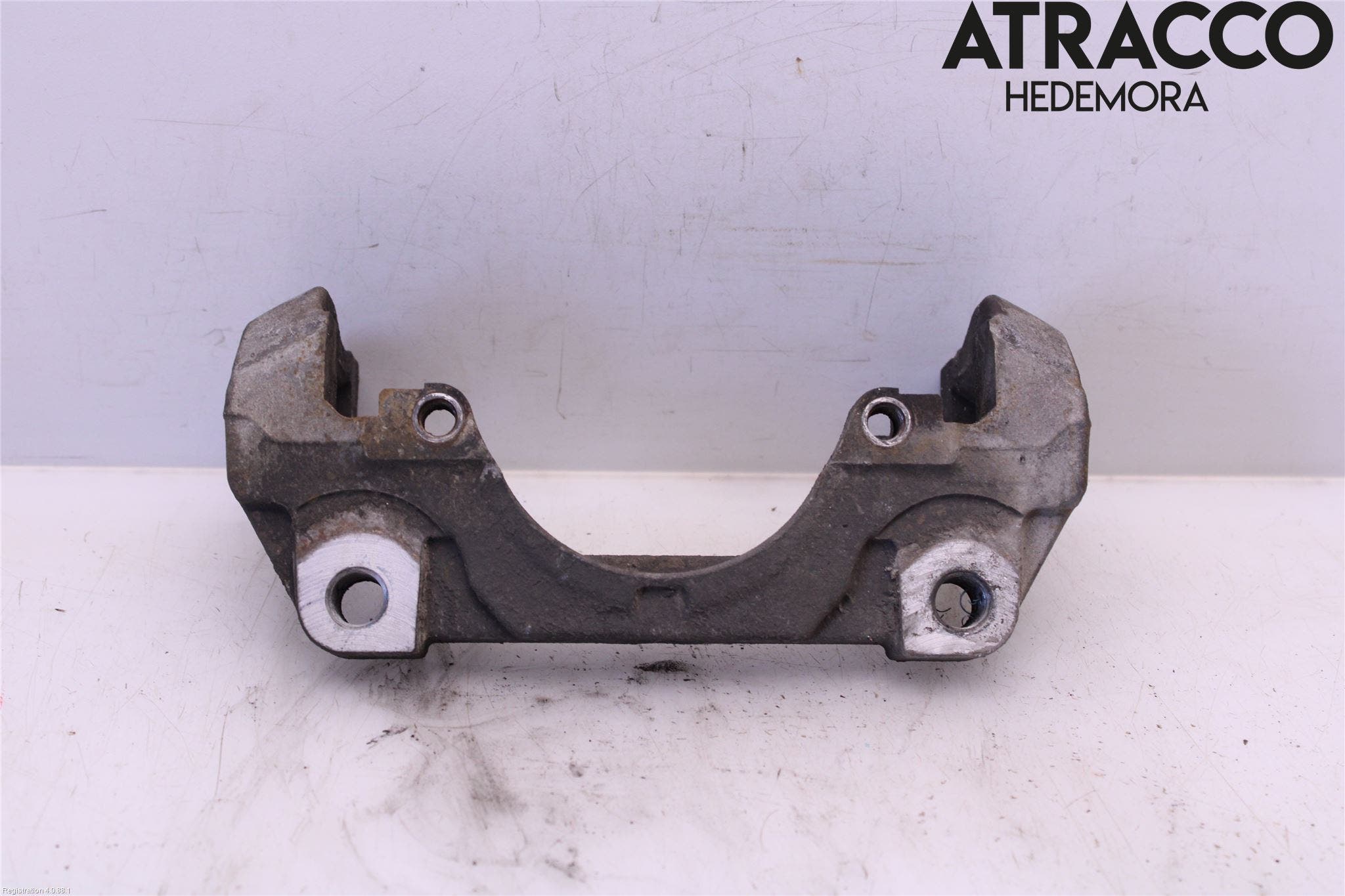 Volvo S90 17->> Bromsokshållare