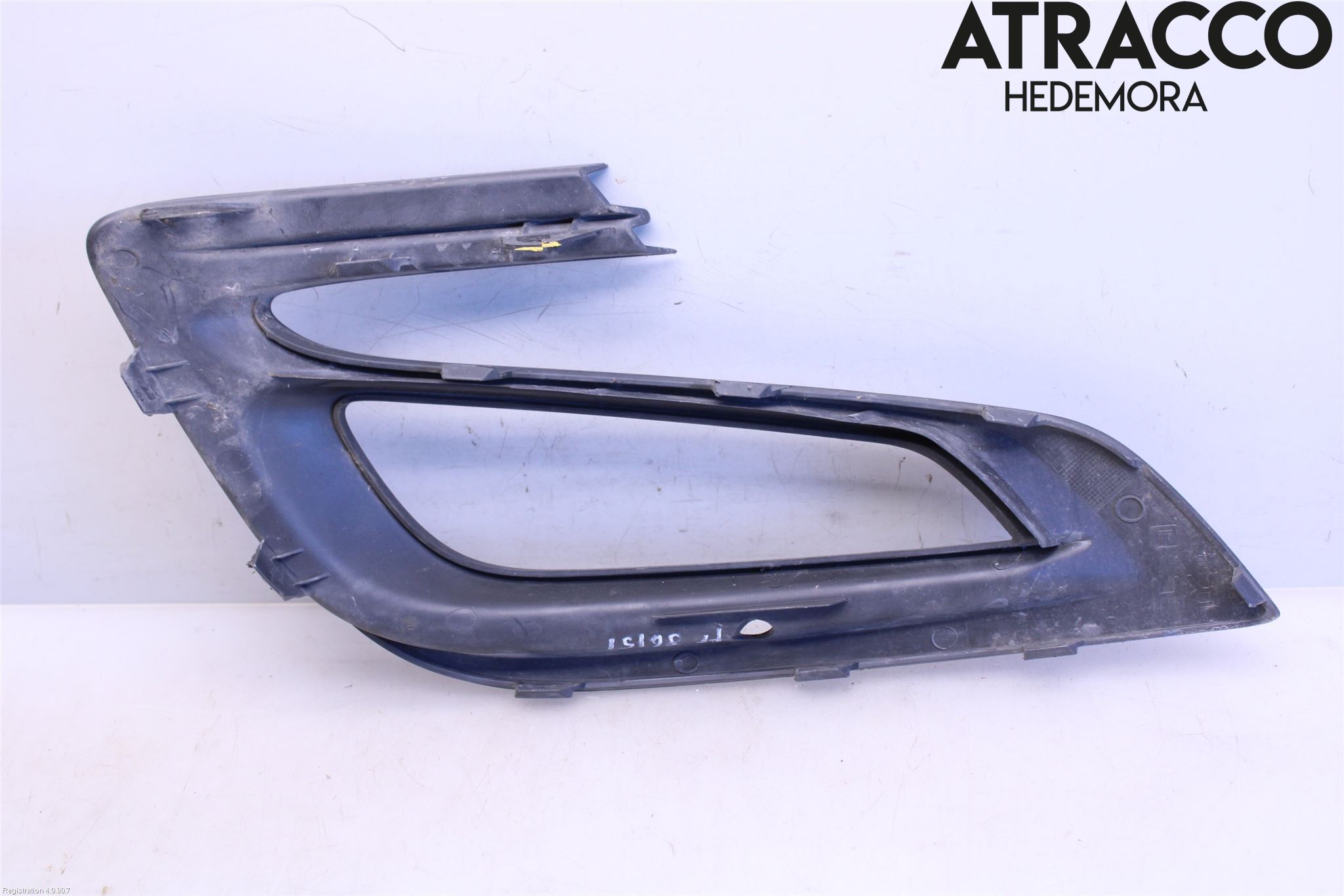 Opel MOKKA 13-20 Dimljussarg Fram