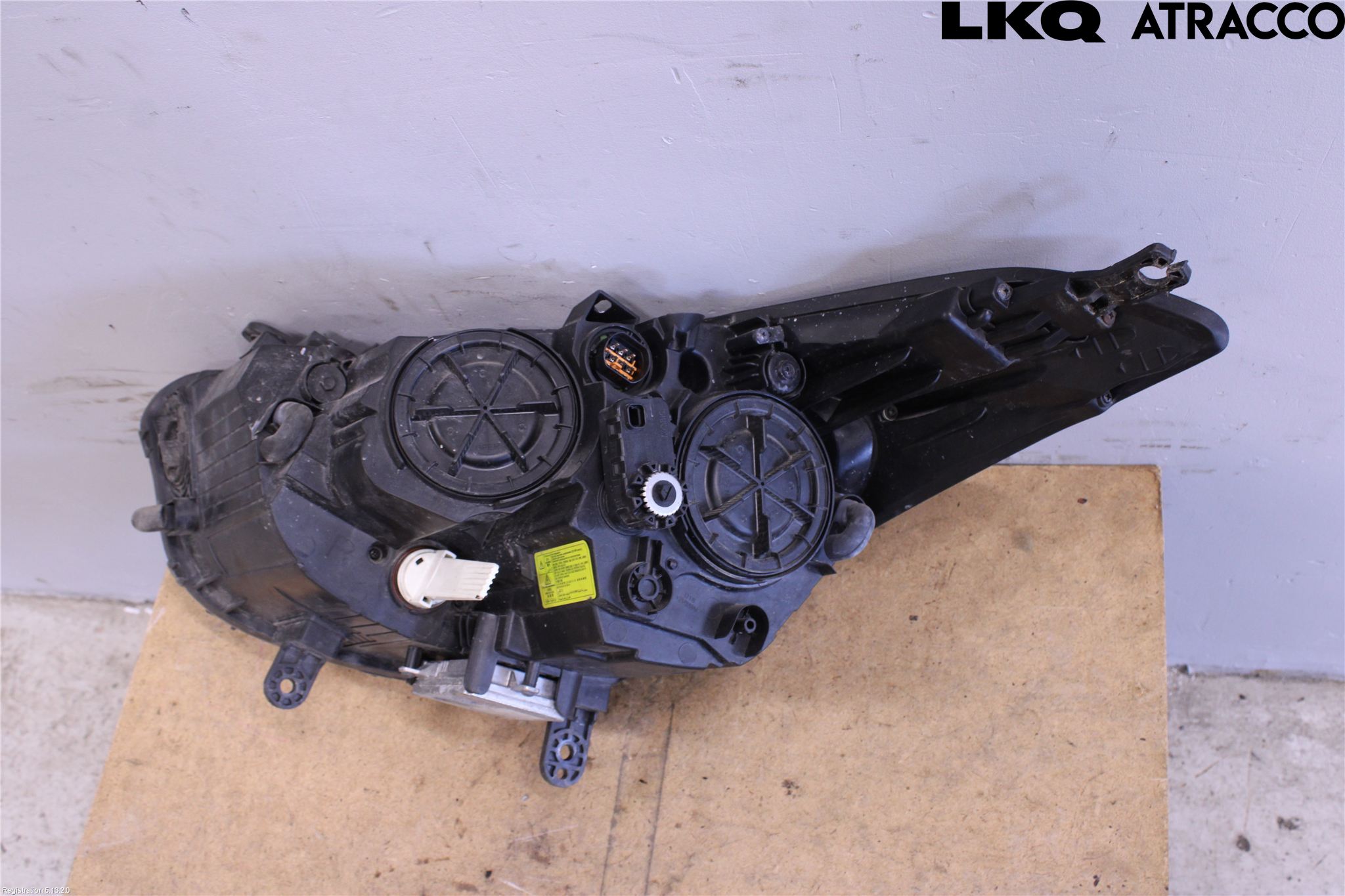 Hyundai i40 08-15 Strålkastare Höger
