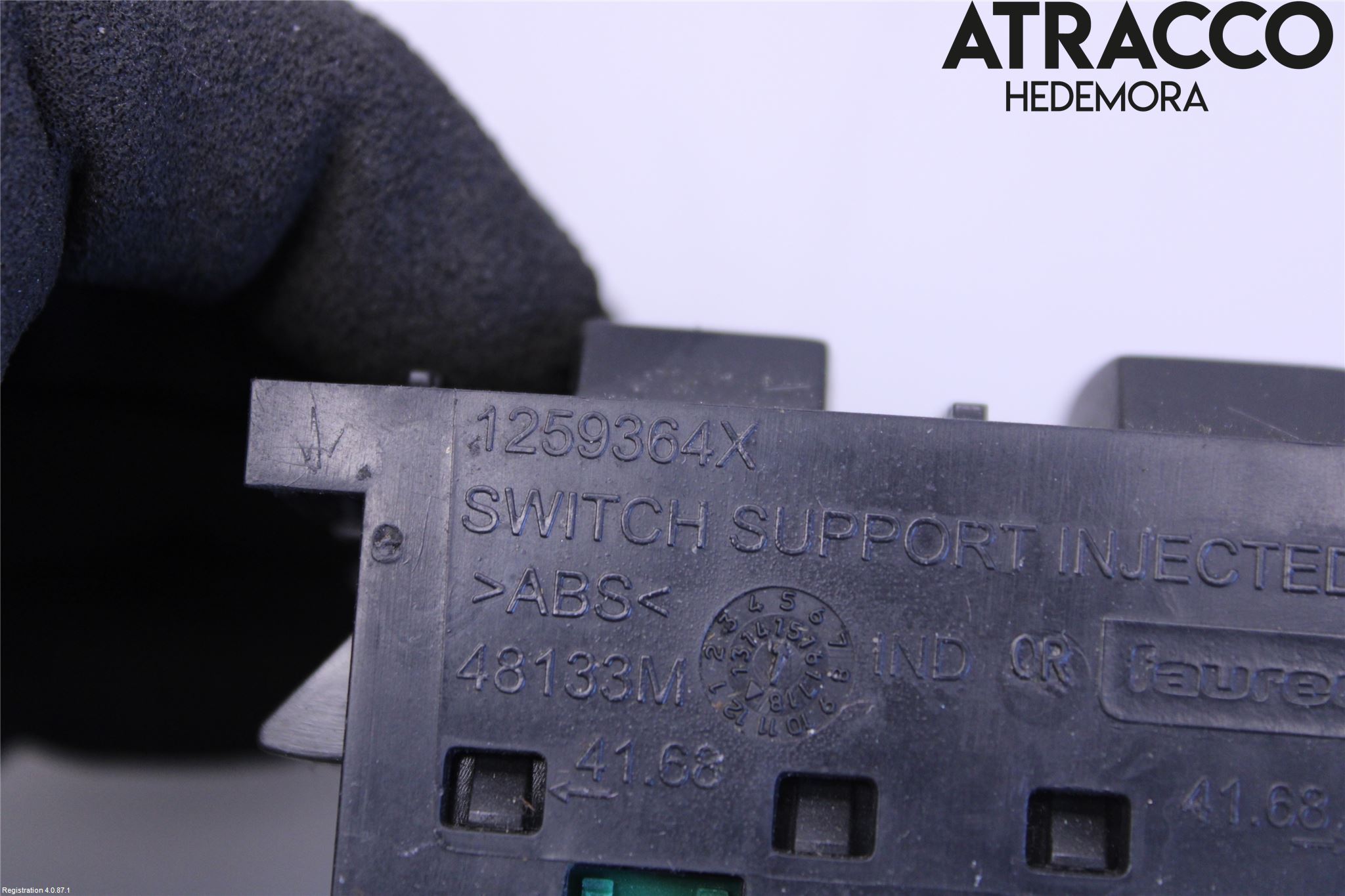 Renault TRAFIC/E-TECH 15- Strömställare Övrigt