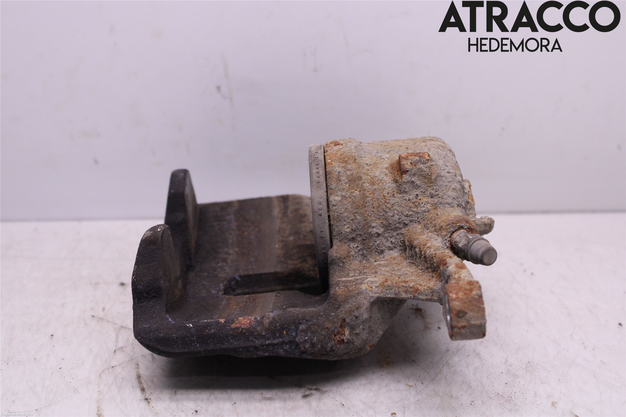 Skoda SUPERB 09-15 Bromsok Fram Höger