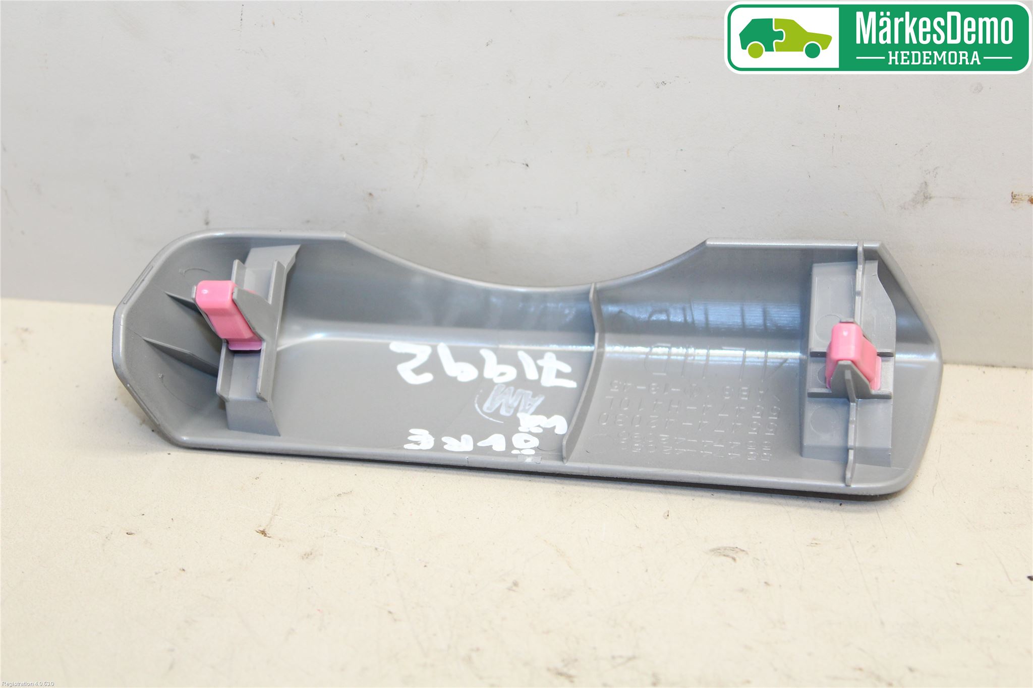 Toyota RAV4 13-18 Instrumentbräda Inlägg-Dekorlist