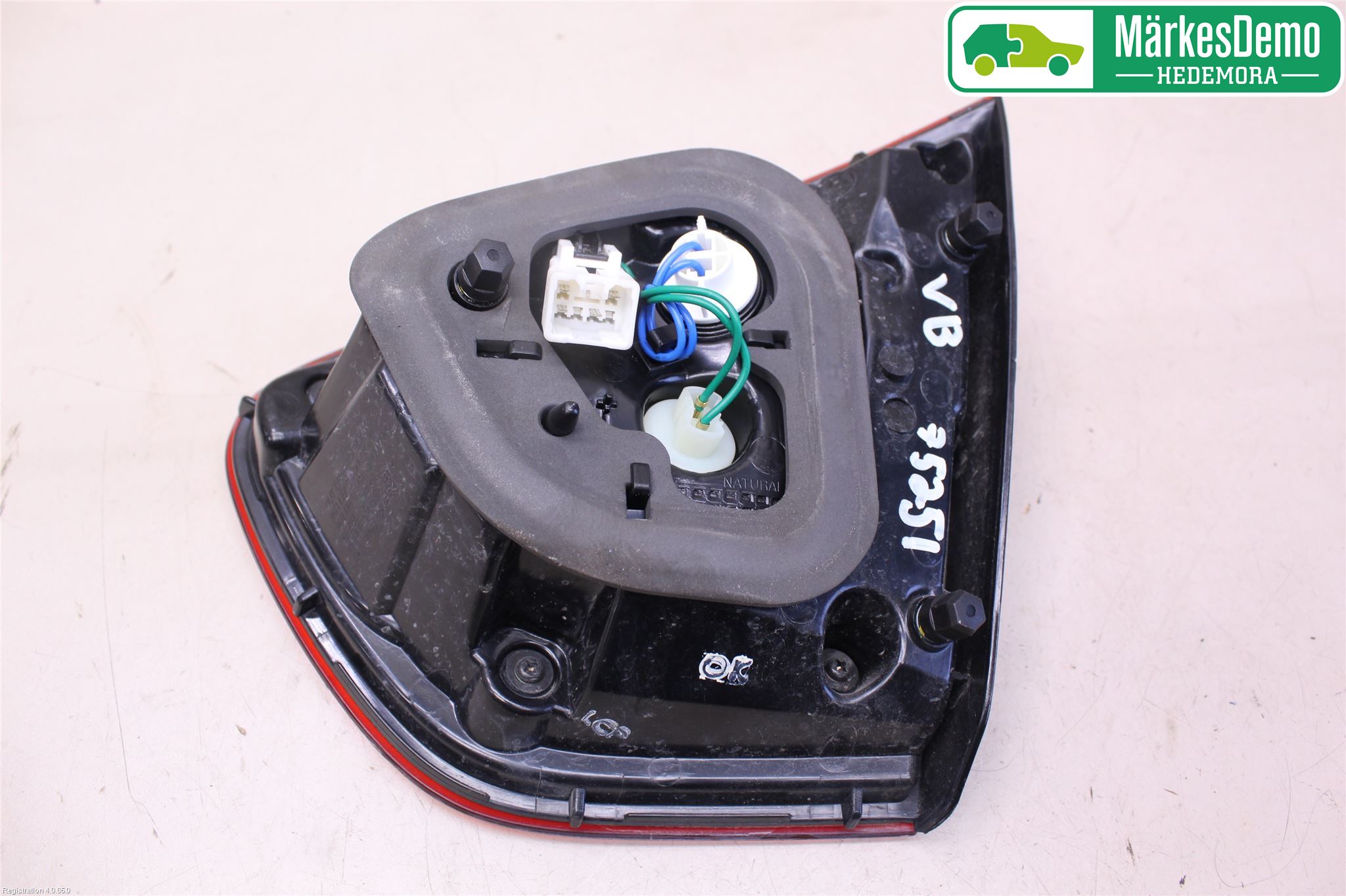 Kia RIO 12-16 Bakljus Lucka Vä