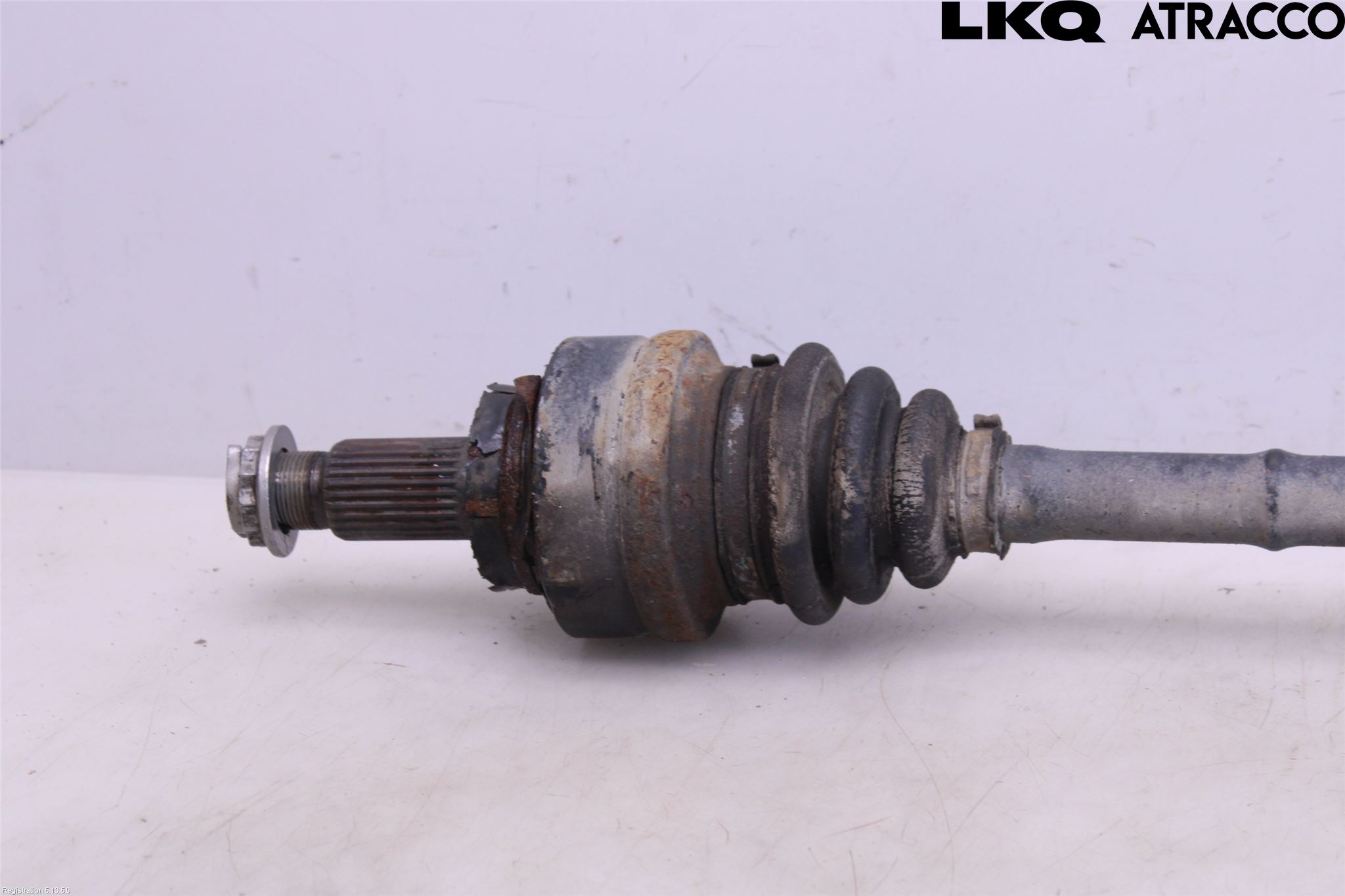BMW 1 F20/F21 11-19 Drivaxel Bak Höger