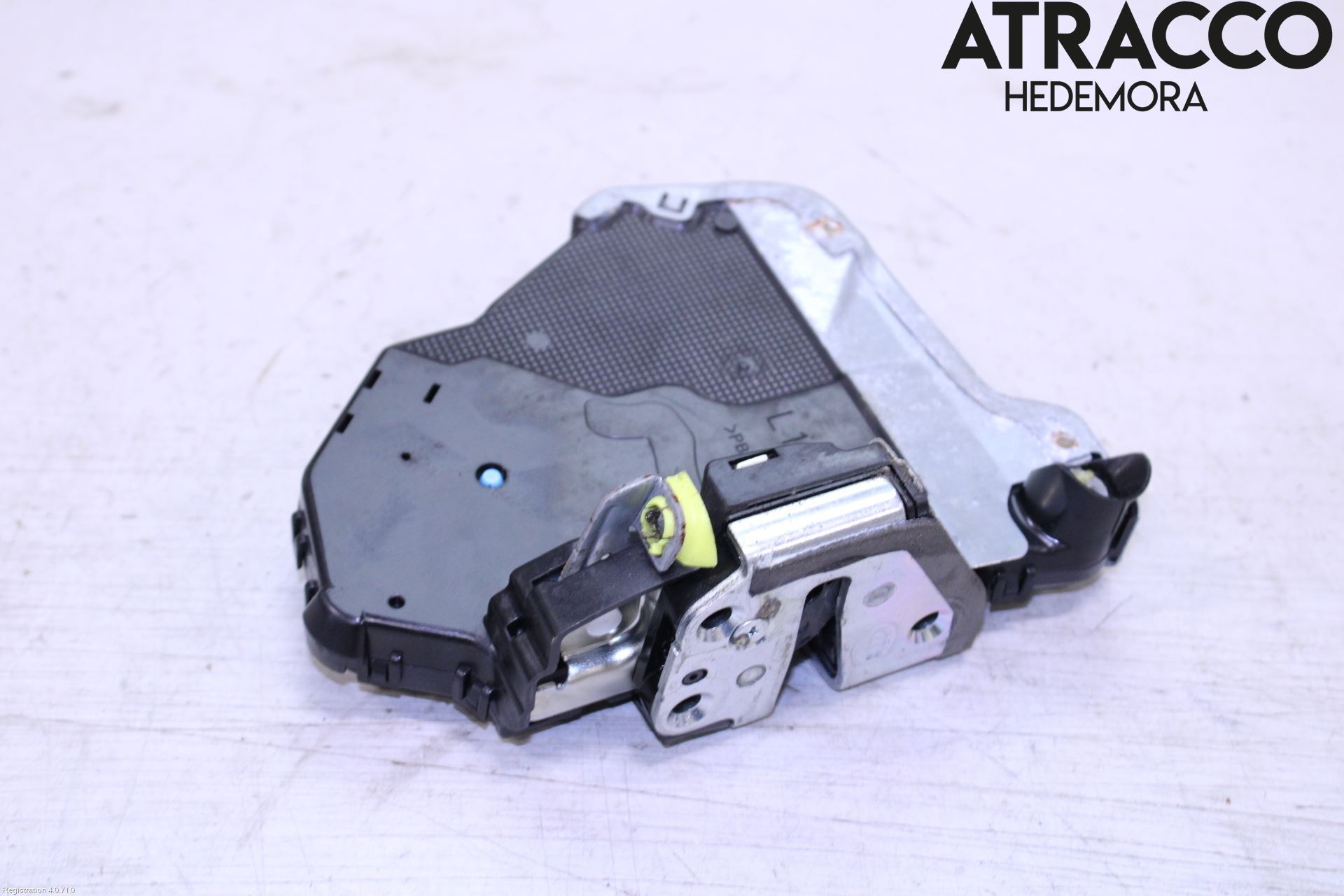 Lexus NX 300h 15-21 Låskista-Dörrlås