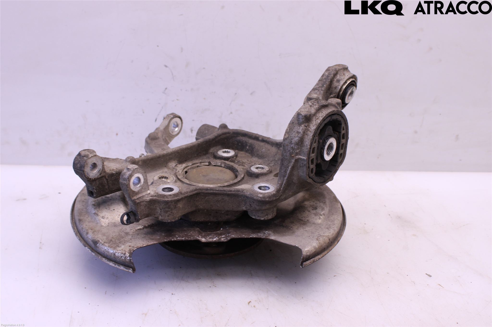 Volvo V60 19- Hjullagerhus-Spindel Hö B