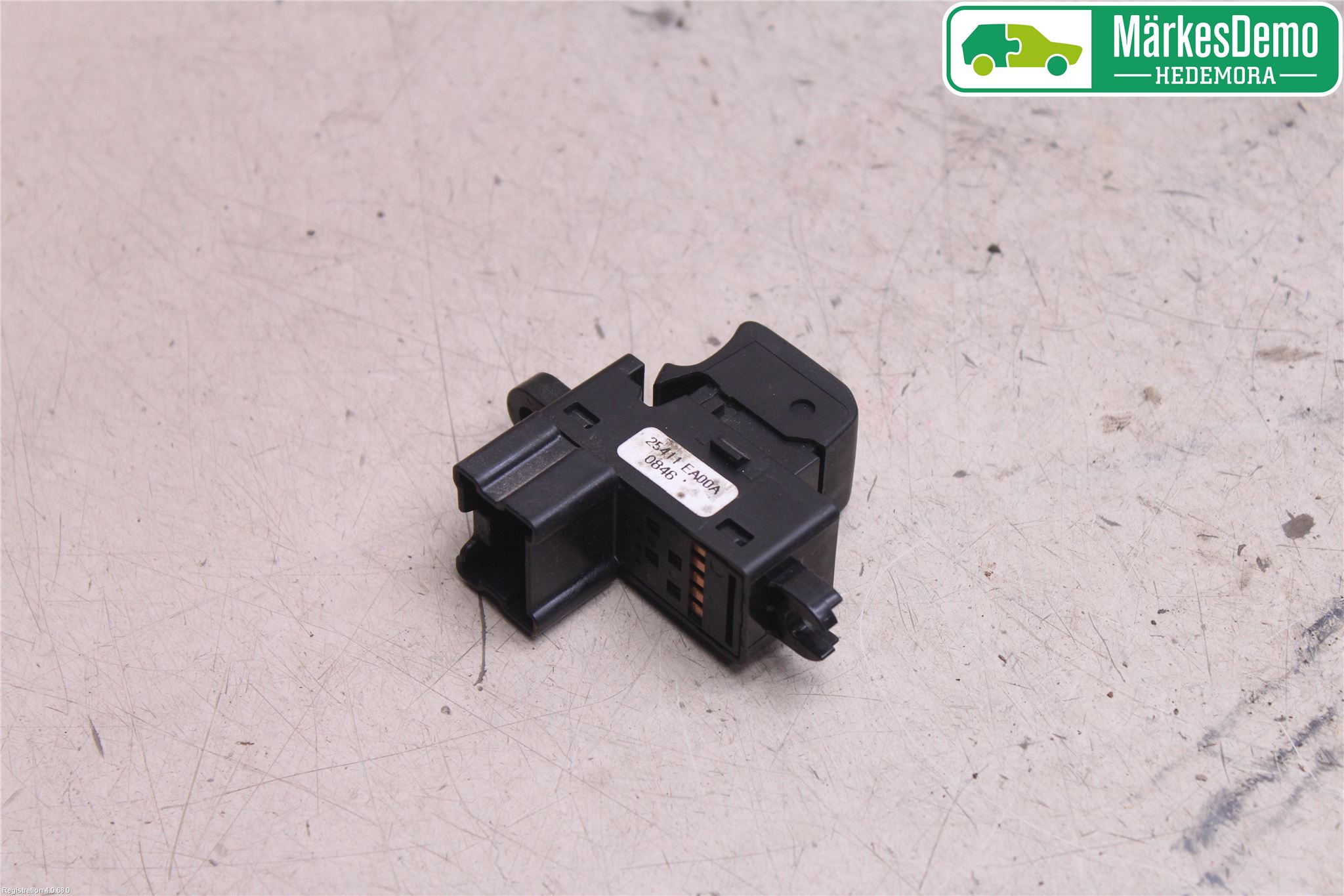 Nissan PATHFINDER R51 05-12 Strömställare Elhiss