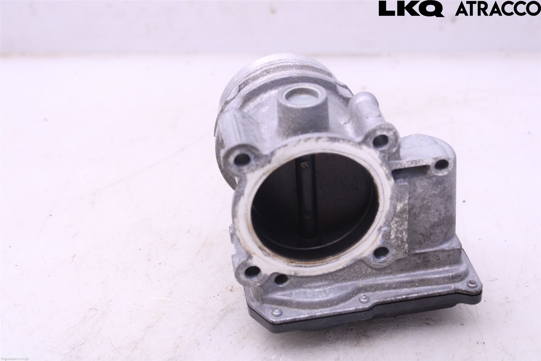 Volvo V40 12-19 Injspjällhus