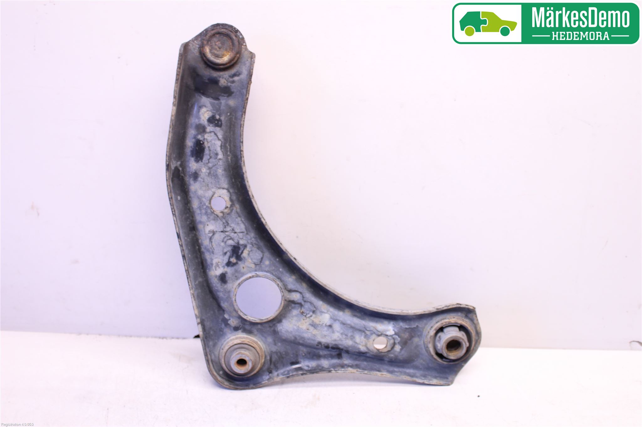 Nissan NOTE E12 14-20 Bärarm Fram Undre Vä