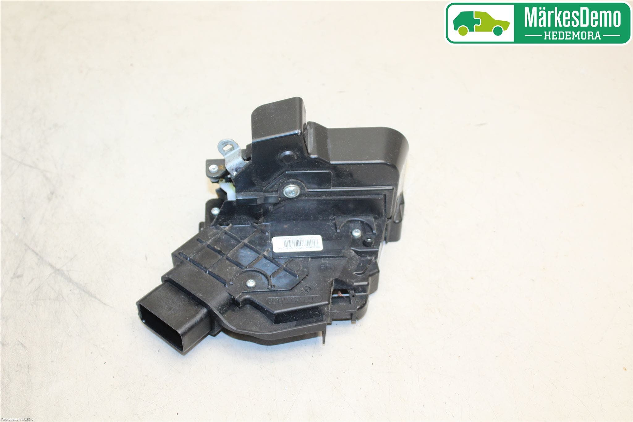 Ford FOCUS 04-07 Låskista-Dörrlås