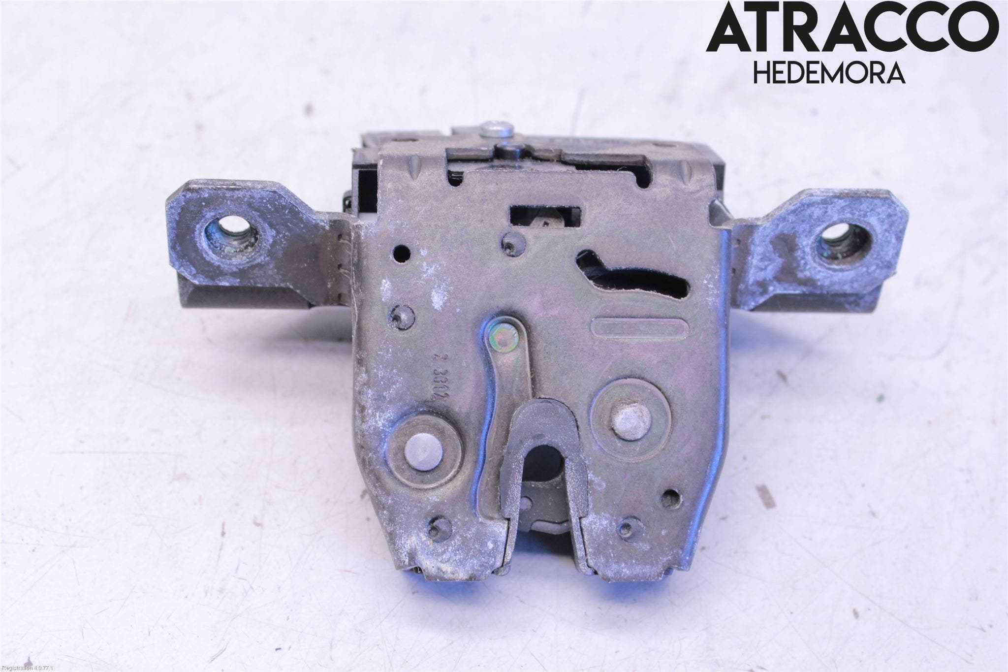 Opel ASTRA J 10-15 Låskista Baklucka