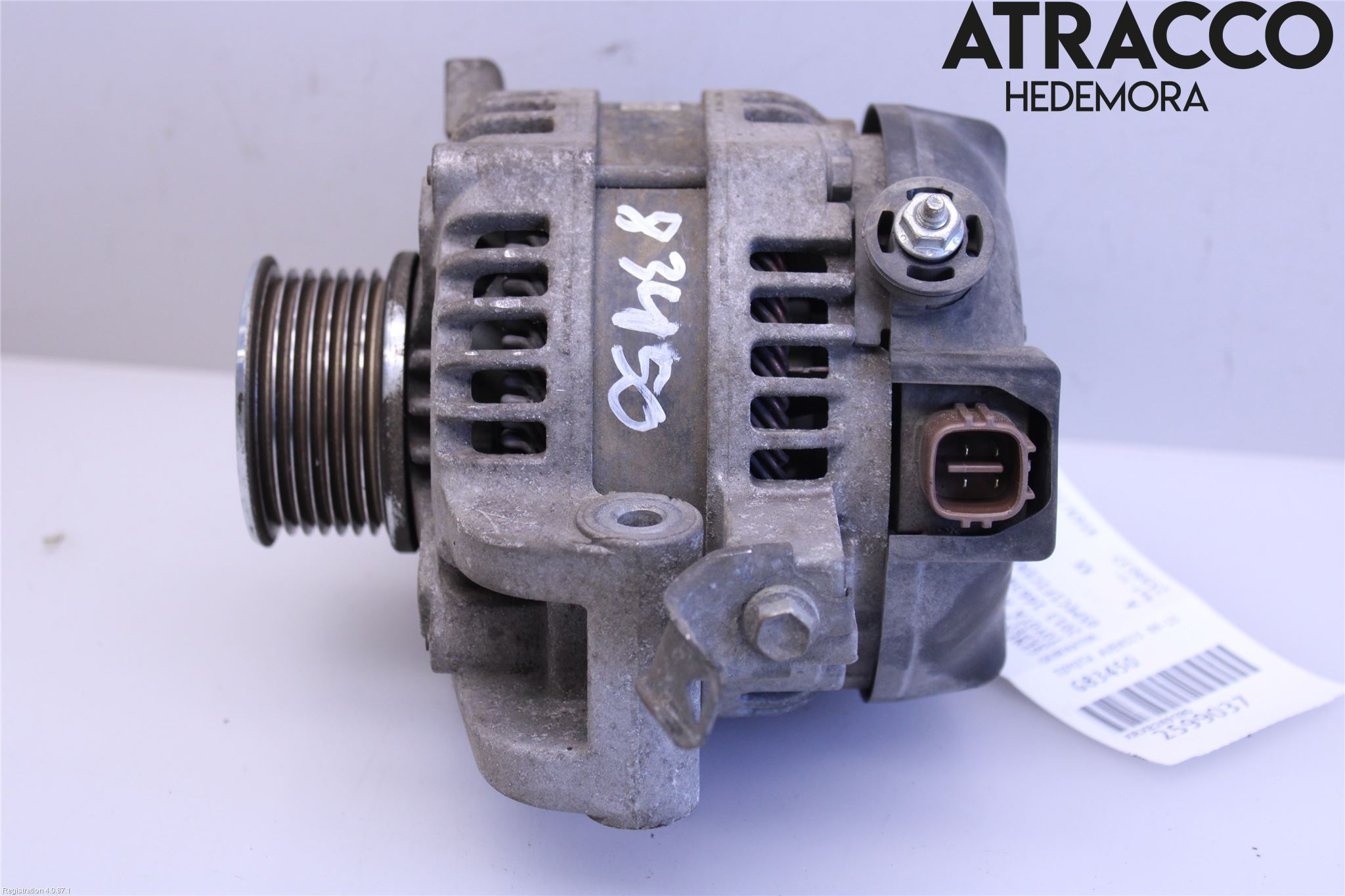 Toyota AVENSIS 09-15 Generator