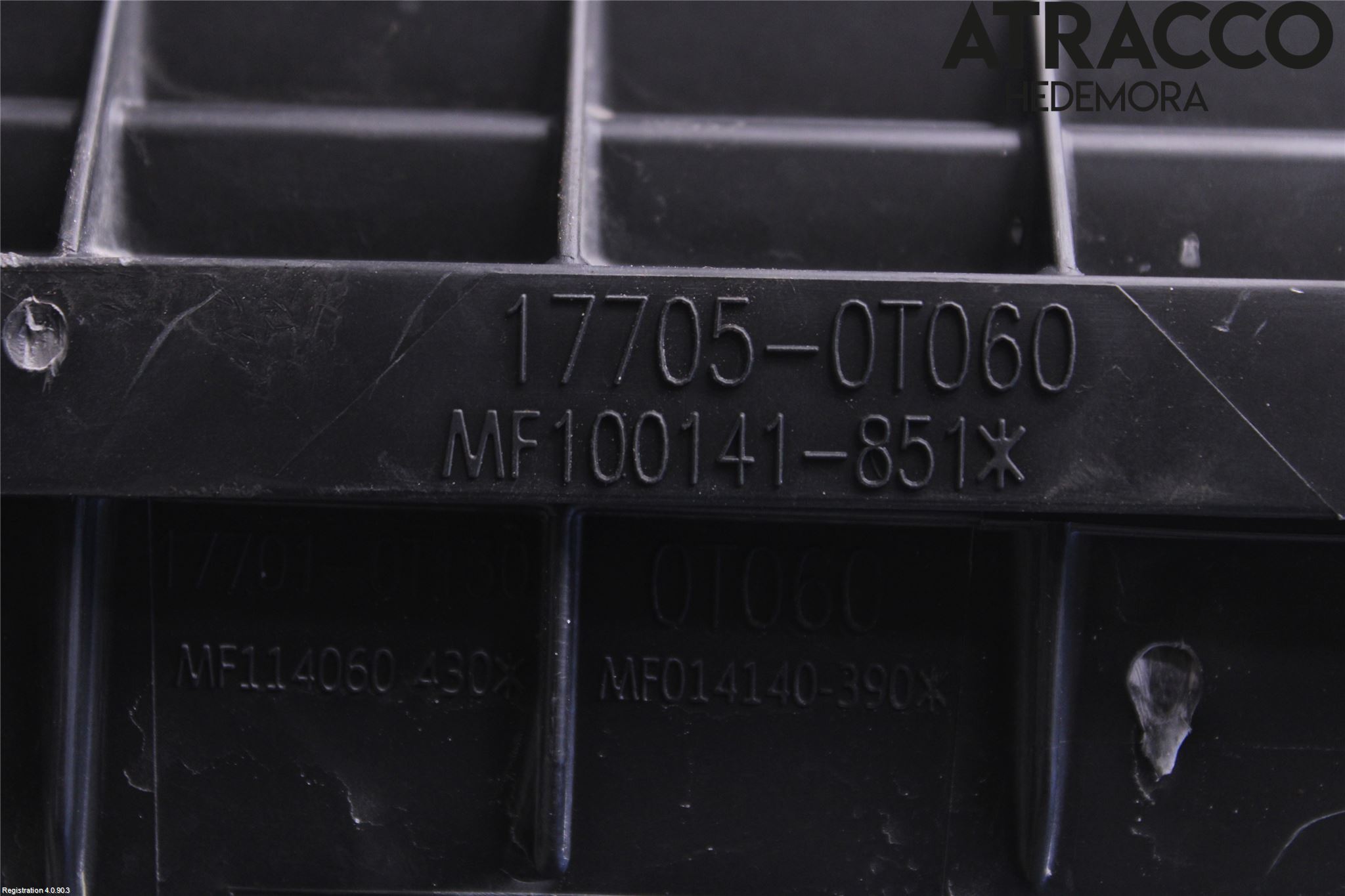 Toyota AURIS 13-19 Luftrenare