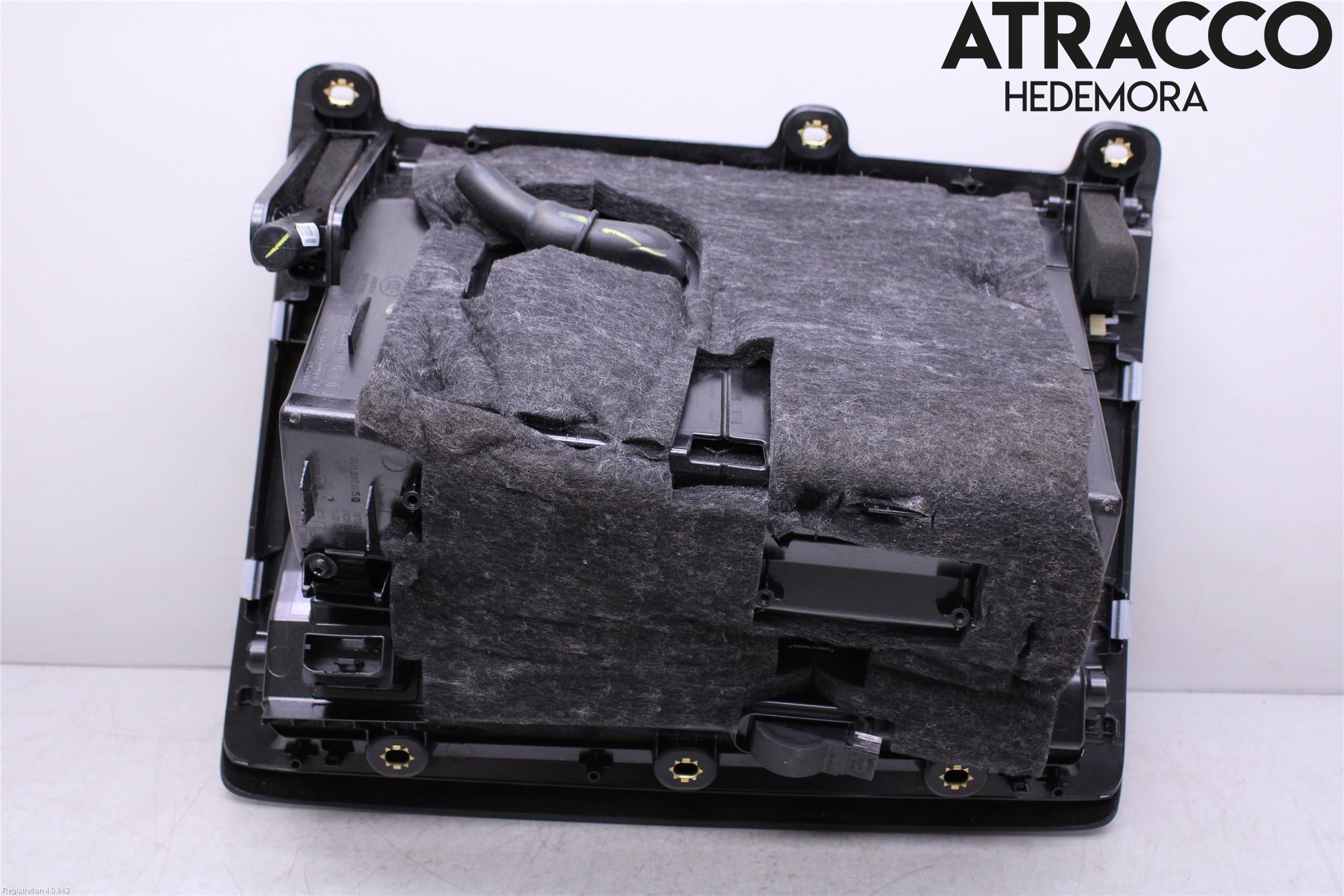 Audi Q3 8U 12-18 Handskfack